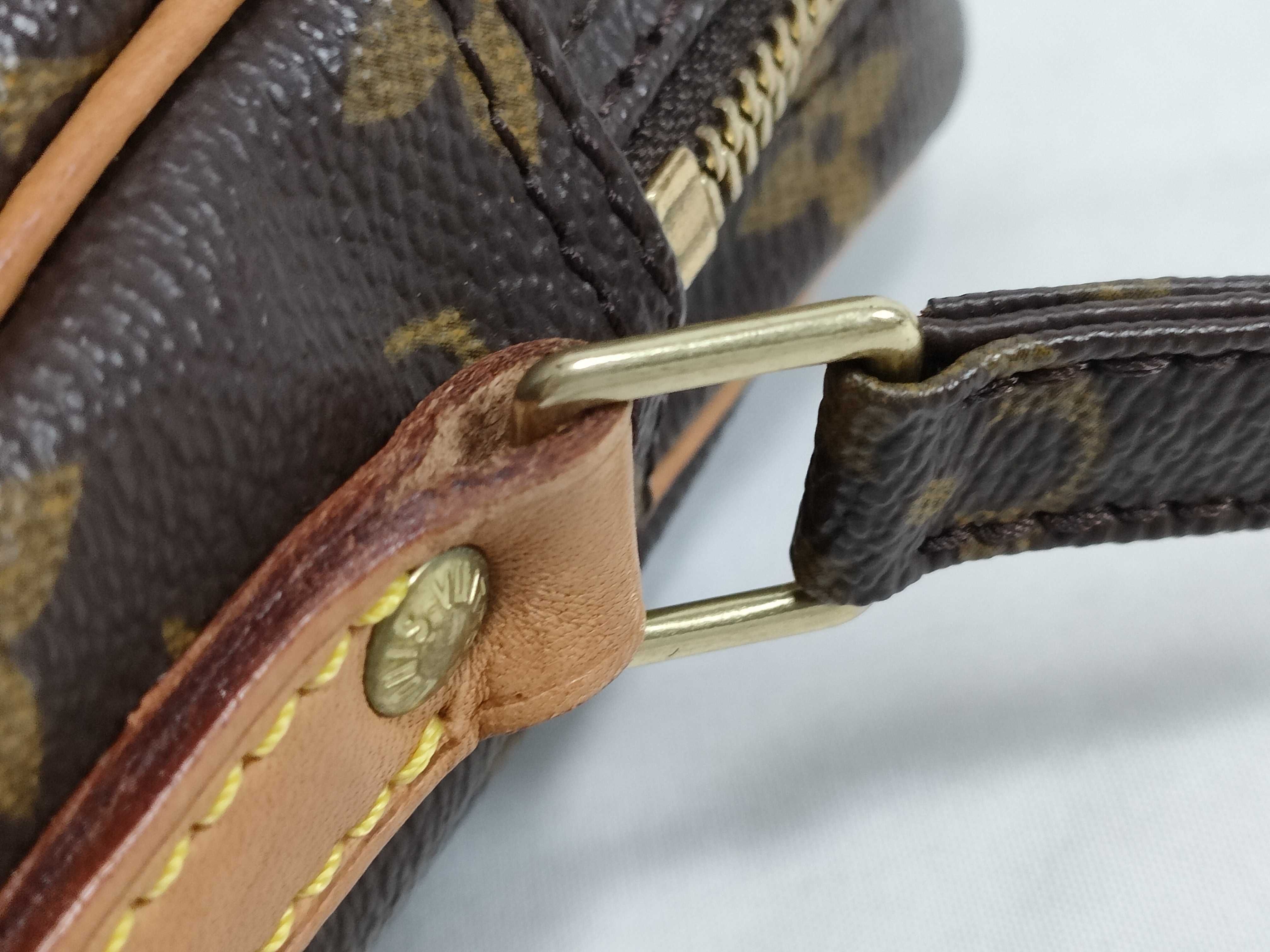 Monogram LV Monogram Danube Shoulder Bag — view 5