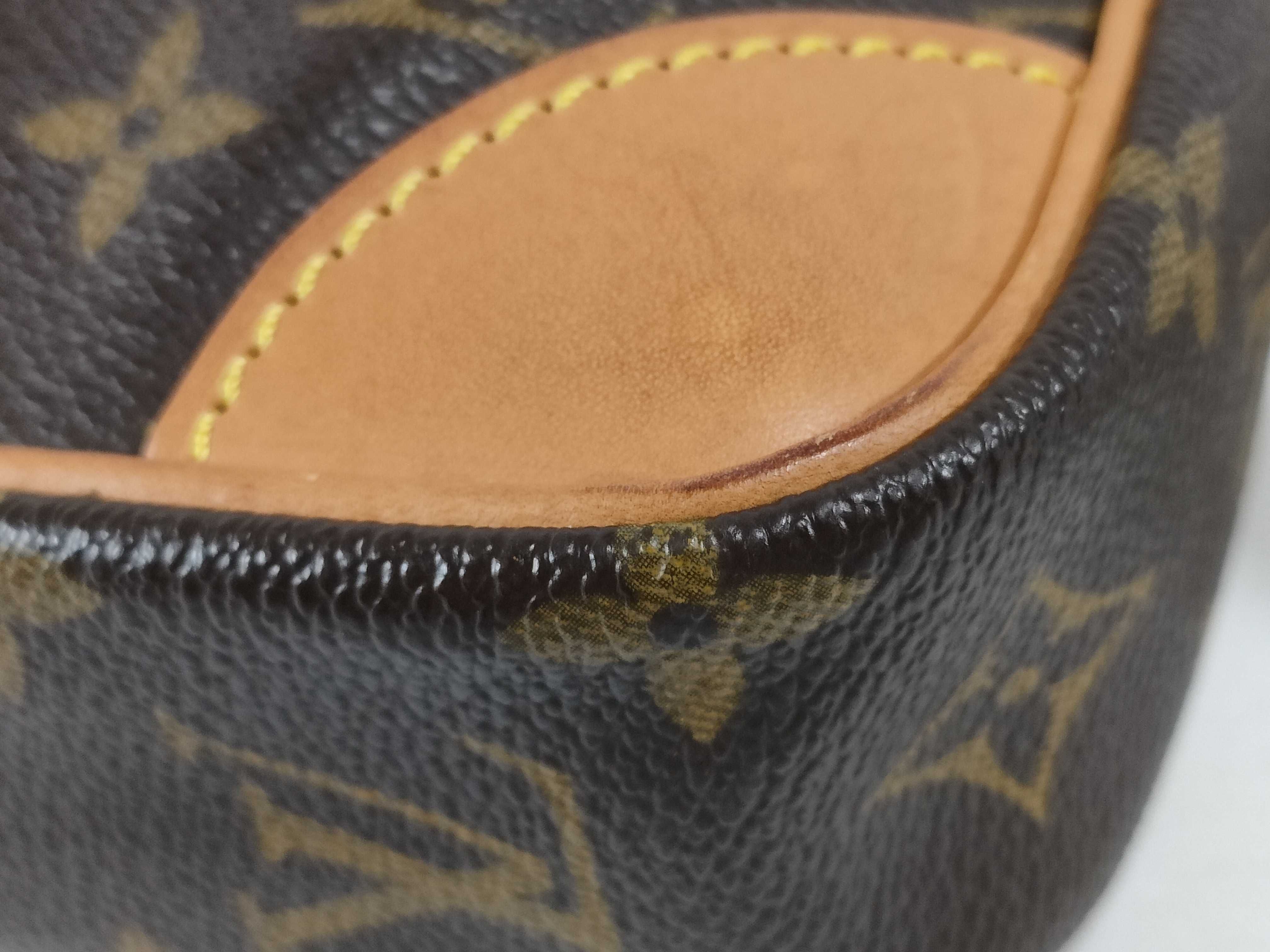 Monogram LV Monogram Danube Shoulder Bag — view 7