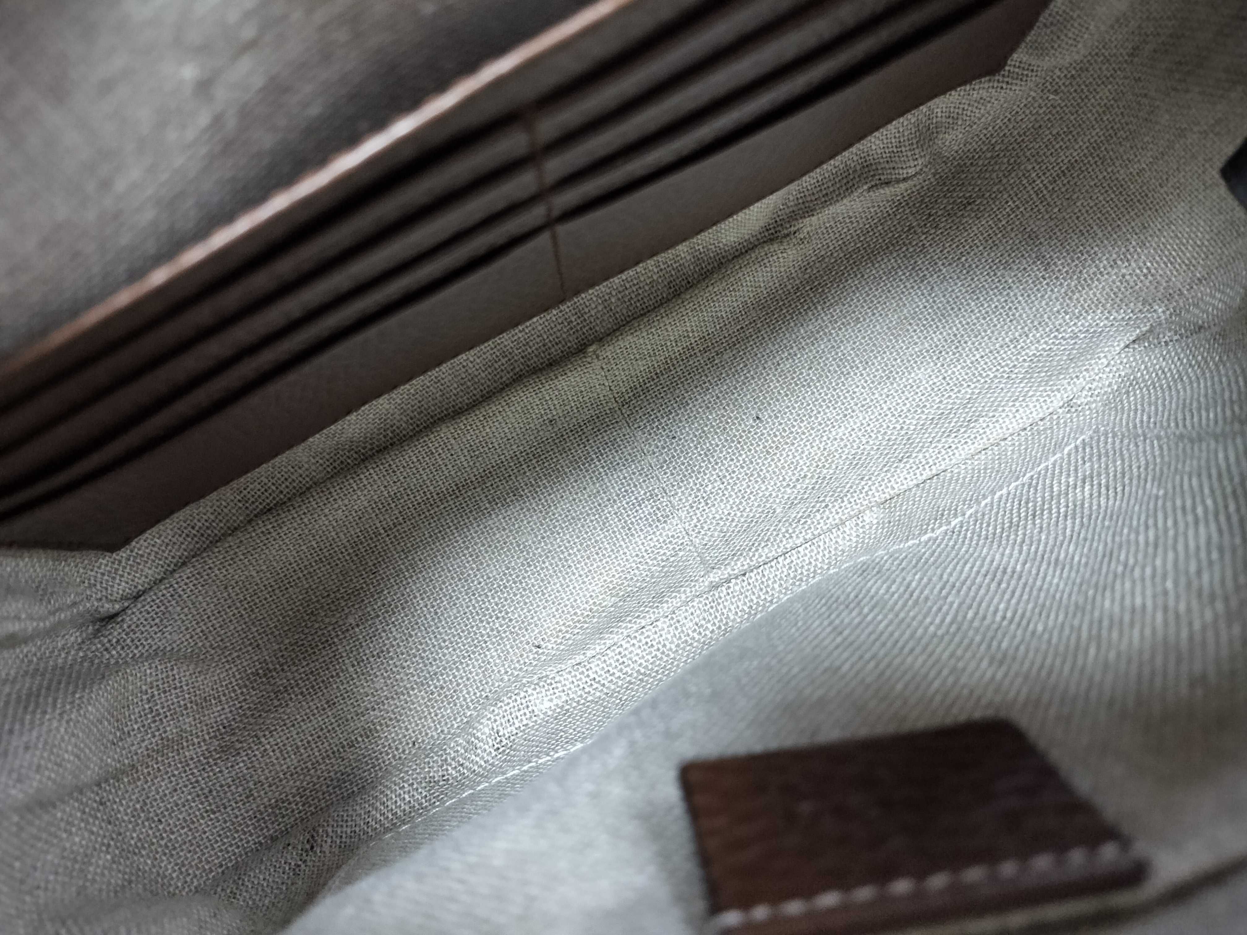 GG Canvas Shoulder Bag 449413・213317 — view 10