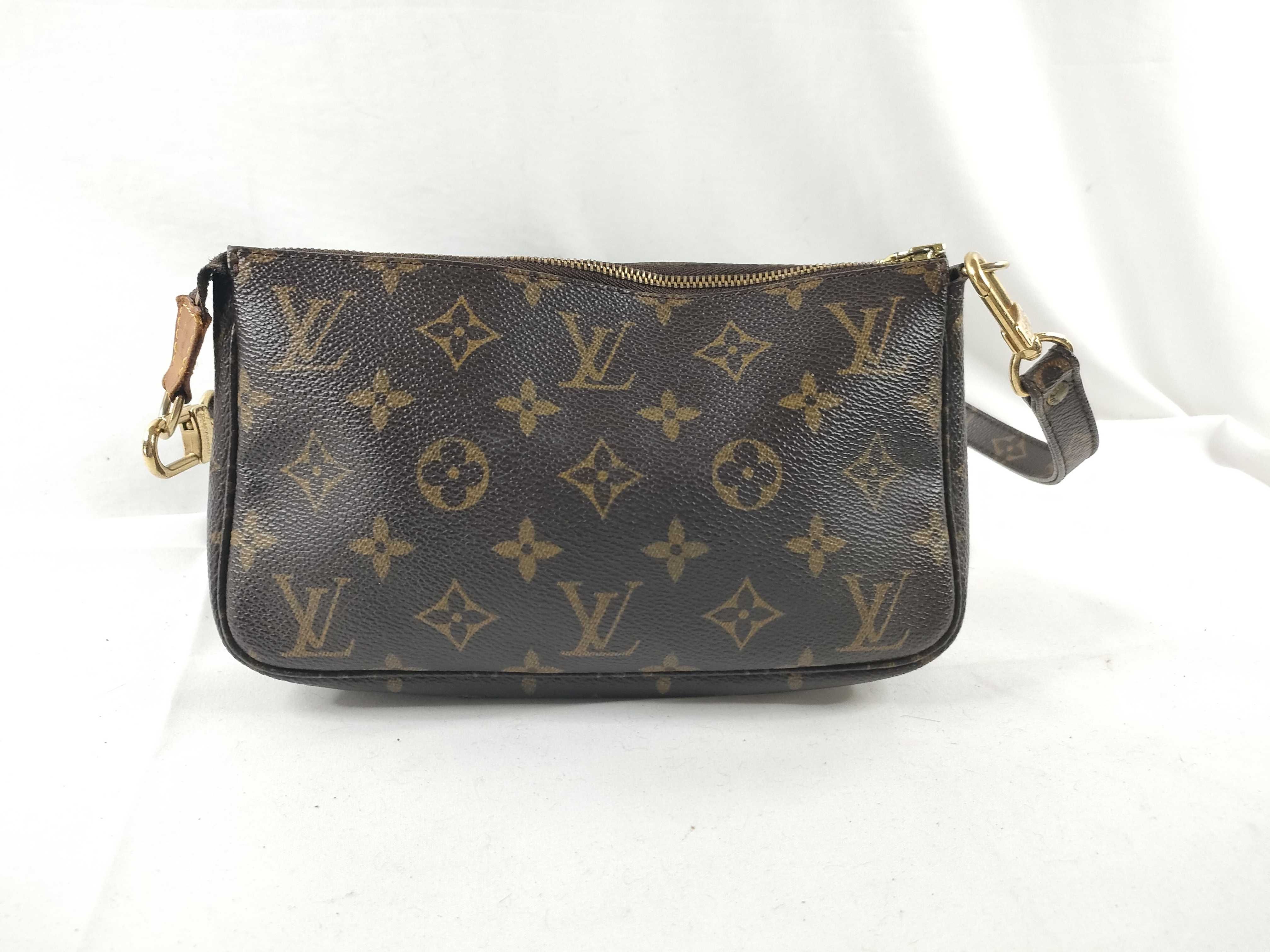 Monogram Accessoires Shoulder Bag