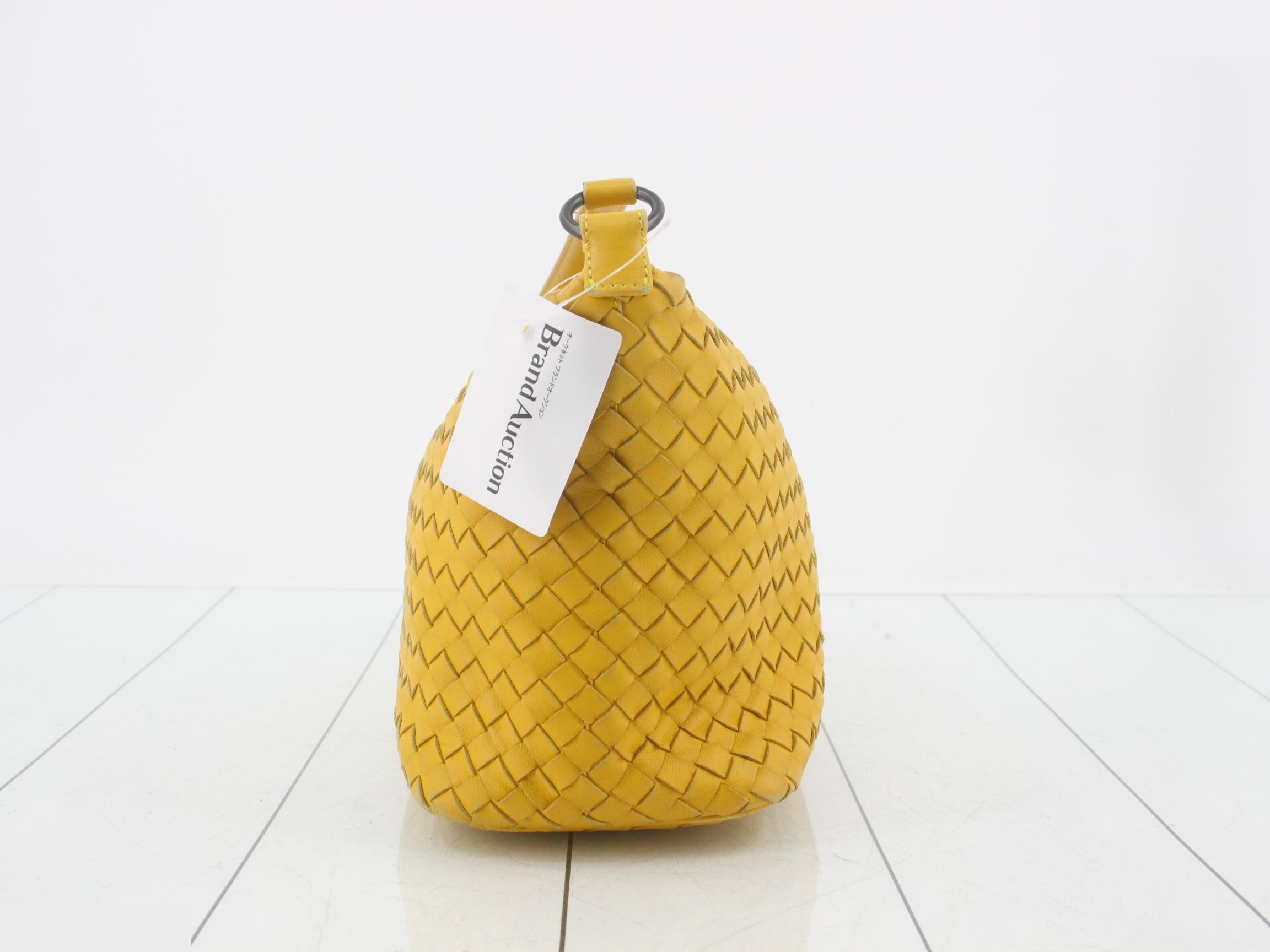 Intrecciato (bag) / Handbag — view 3
