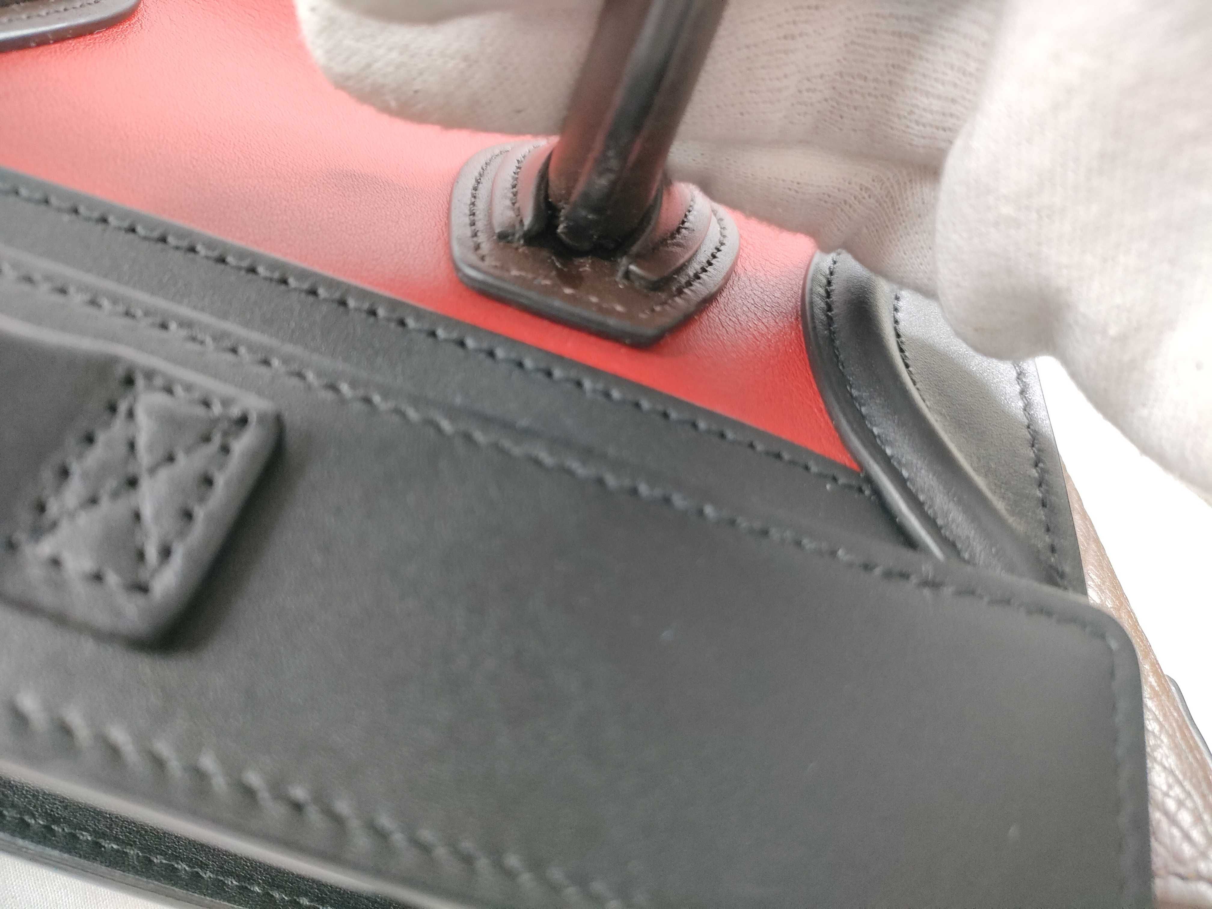 Luggage Shopper Leather 2-Way Handbag — view 8