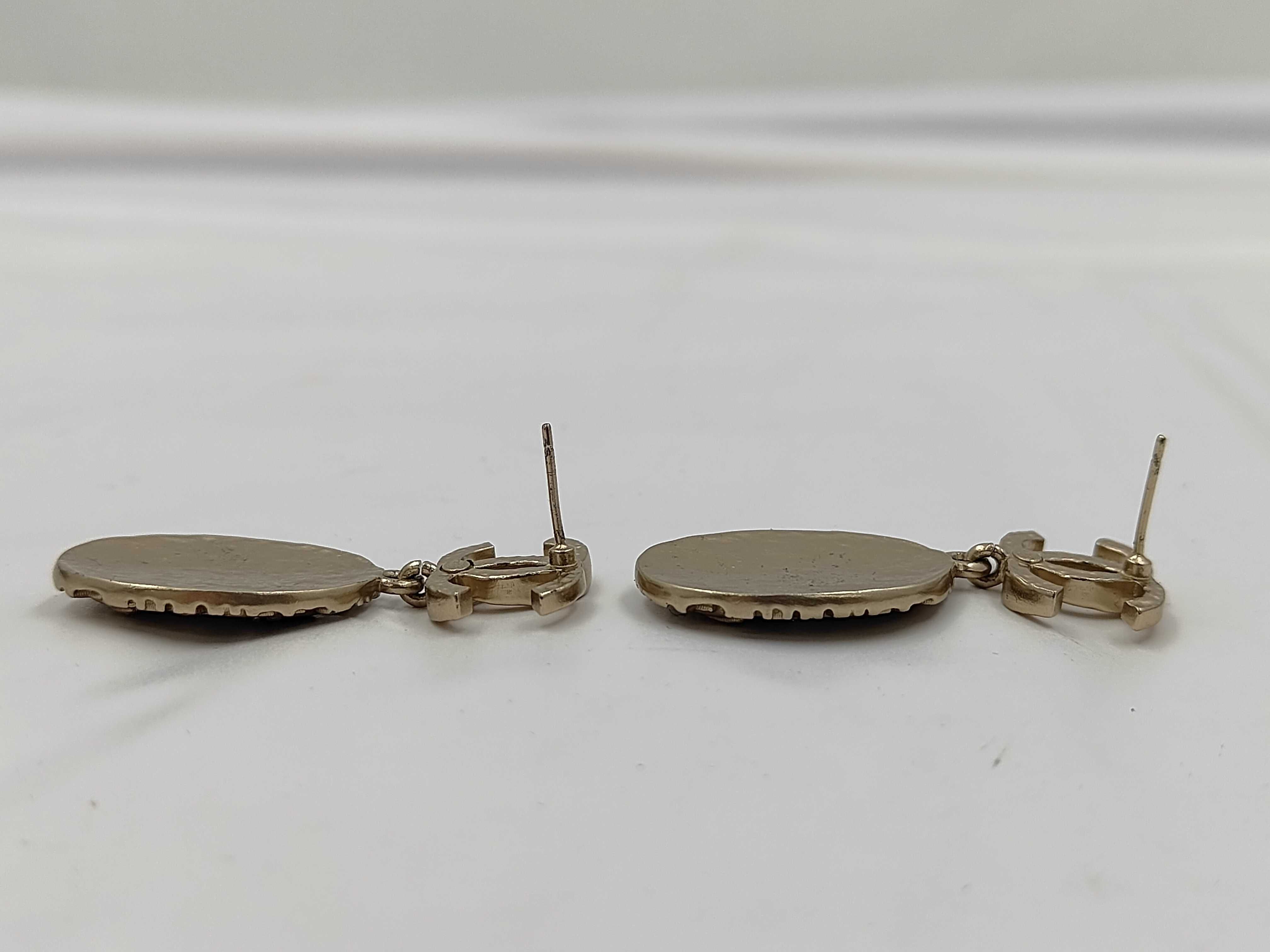 Coco Mark Metal Strass Earrings AB6669 21K — view 4