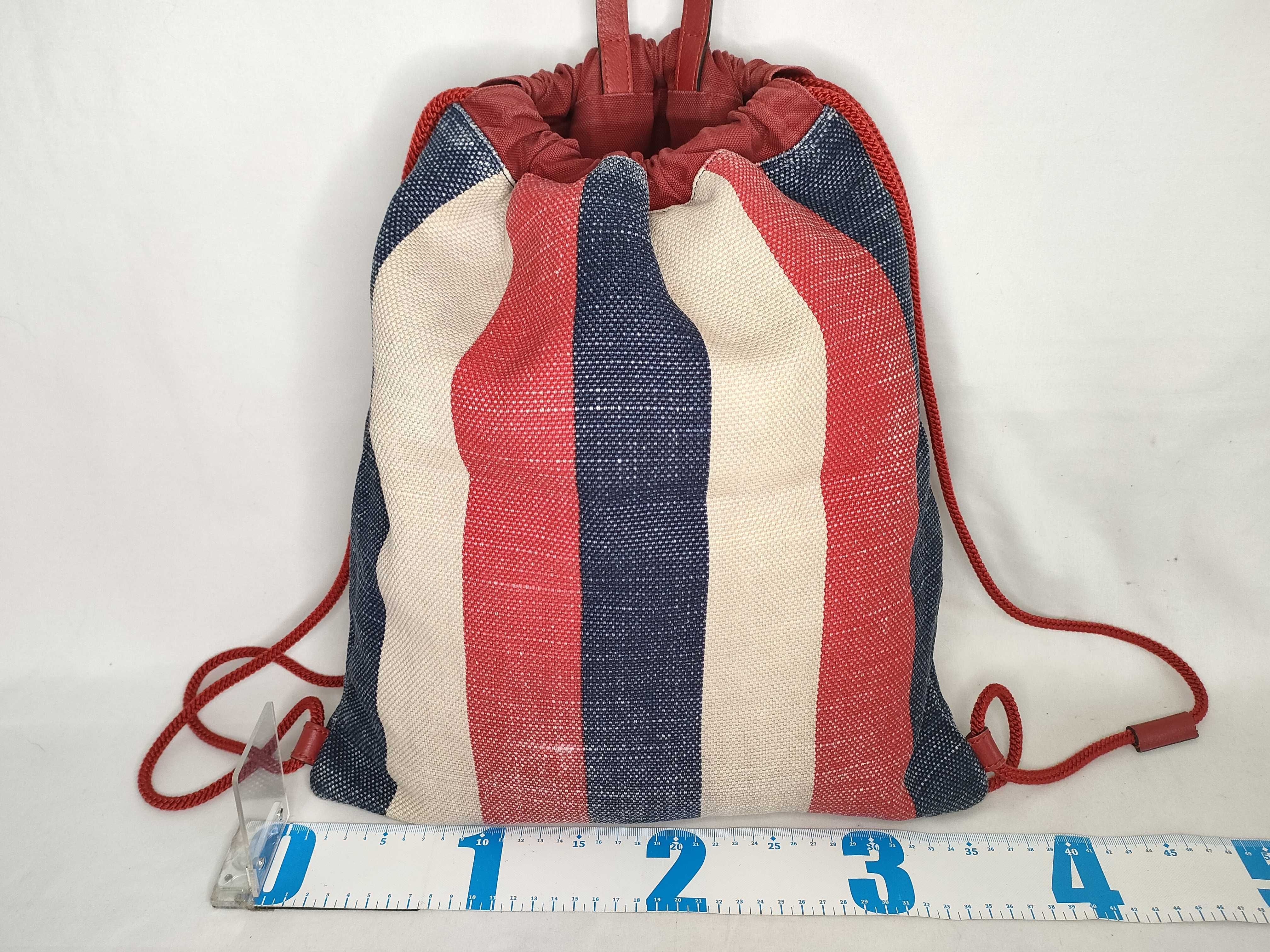 tote bag, handbag, backpack — view 2
