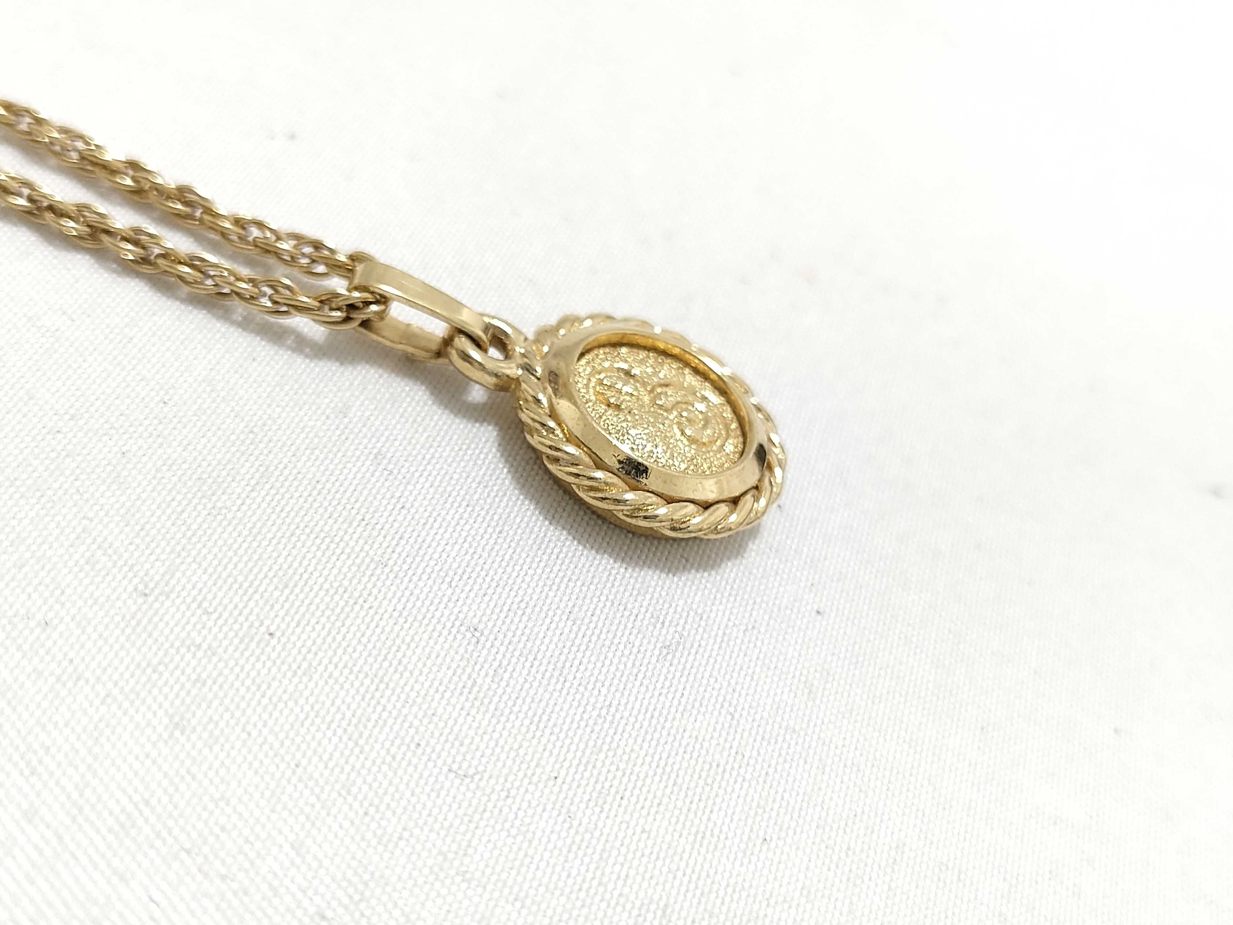 necklace — view 9