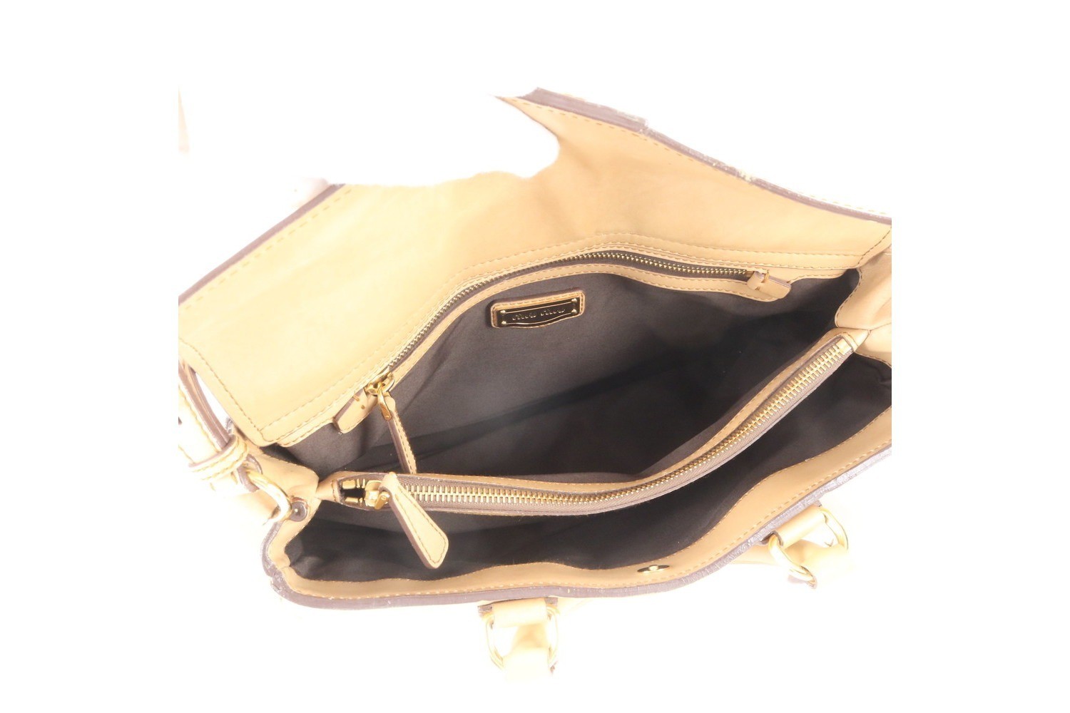 Vitello Leather 2-Way Shoulder Bag (Crossbody) — view 9