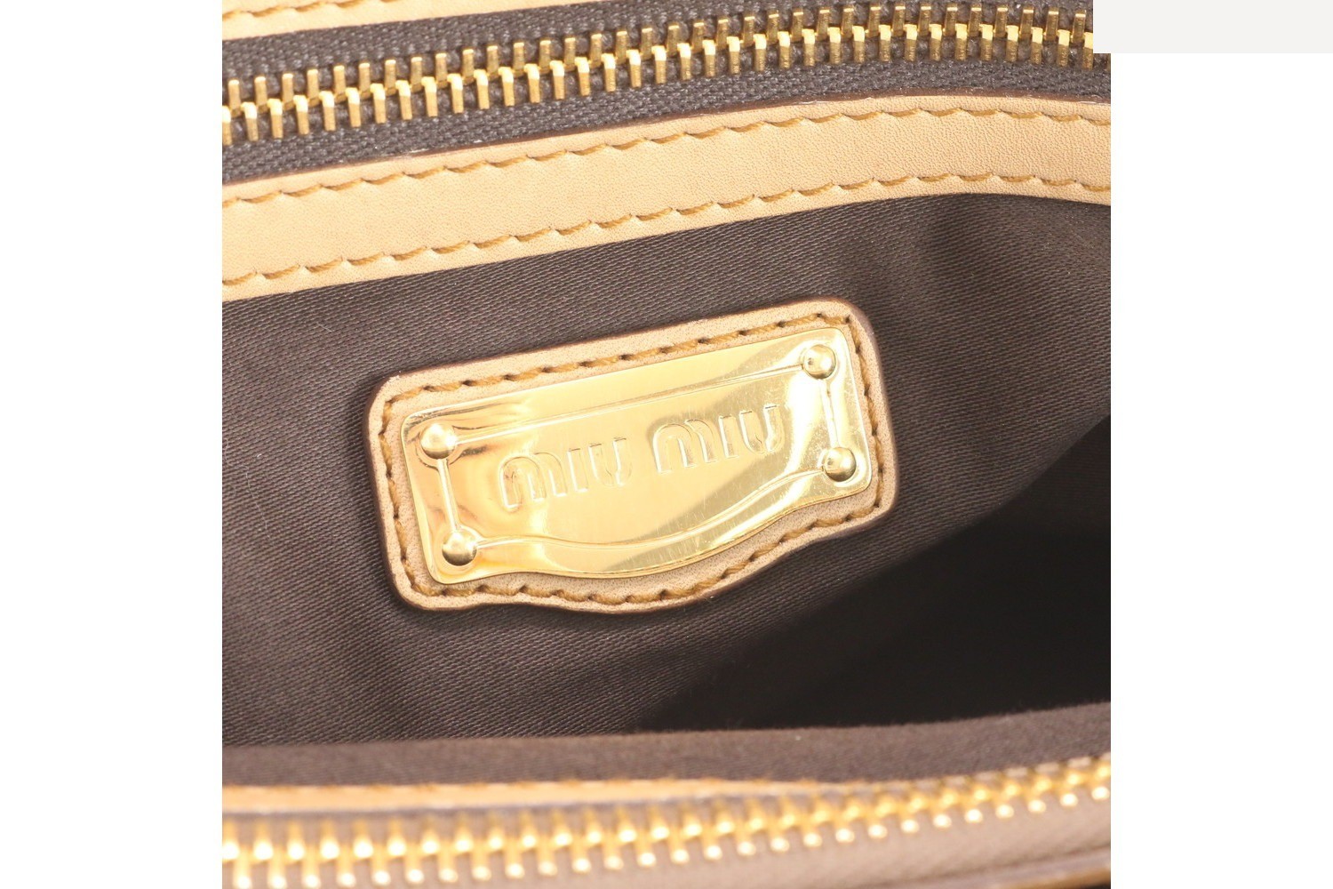 Vitello Leather 2-Way Shoulder Bag (Crossbody) — view 10