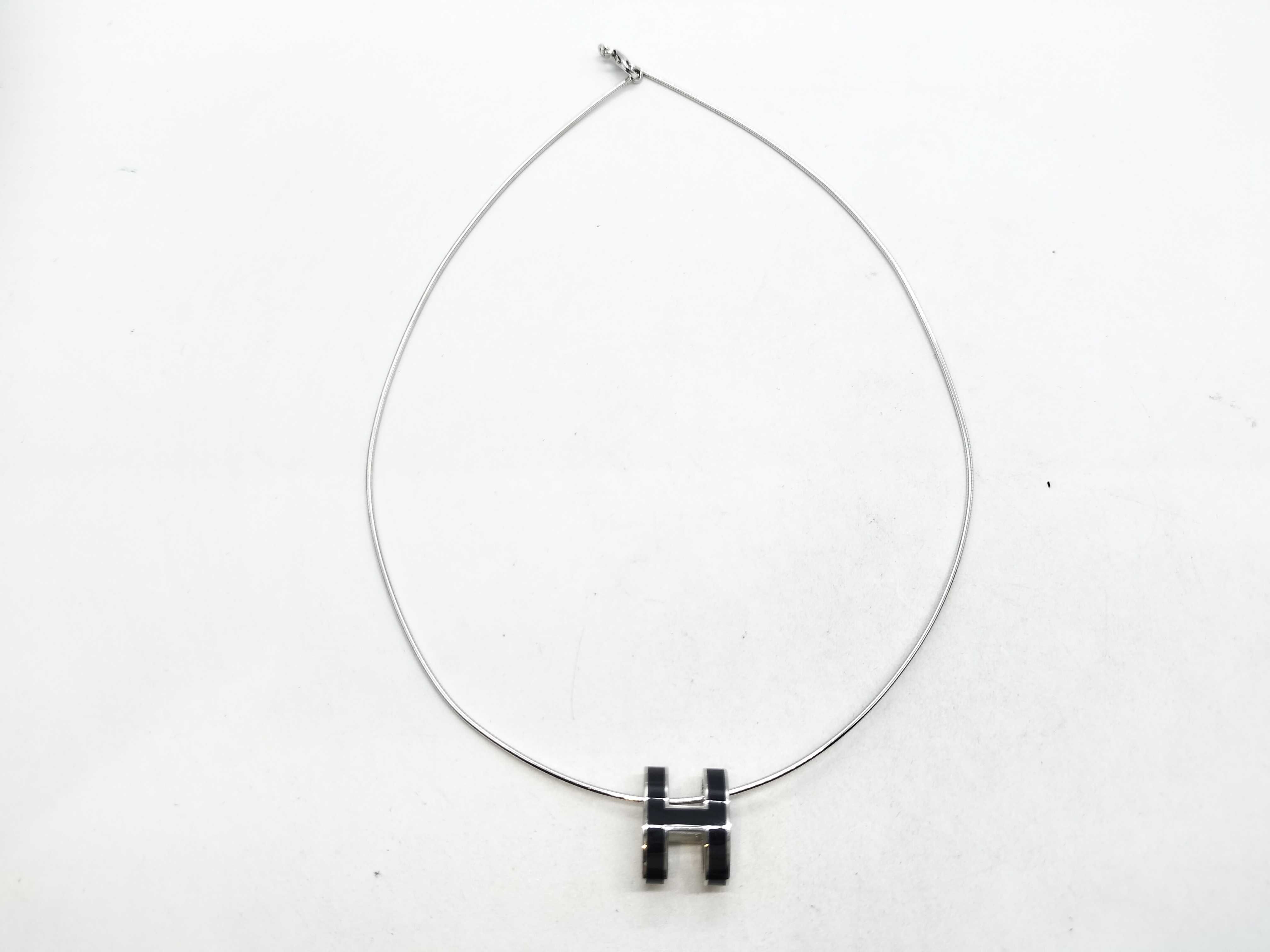 Pop H Black Necklace