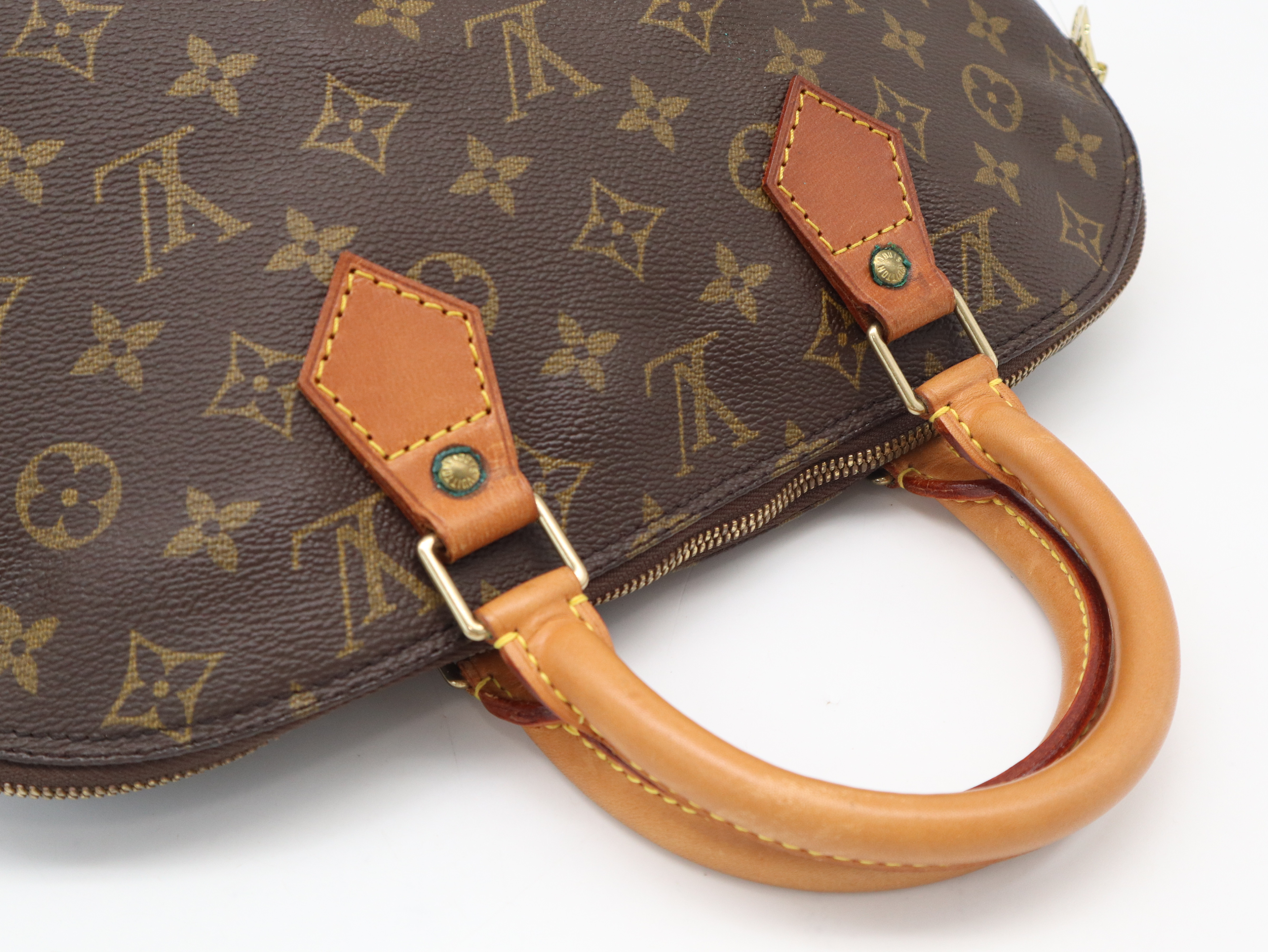 M51130 Monogram Alma (old model) handbag — view 6