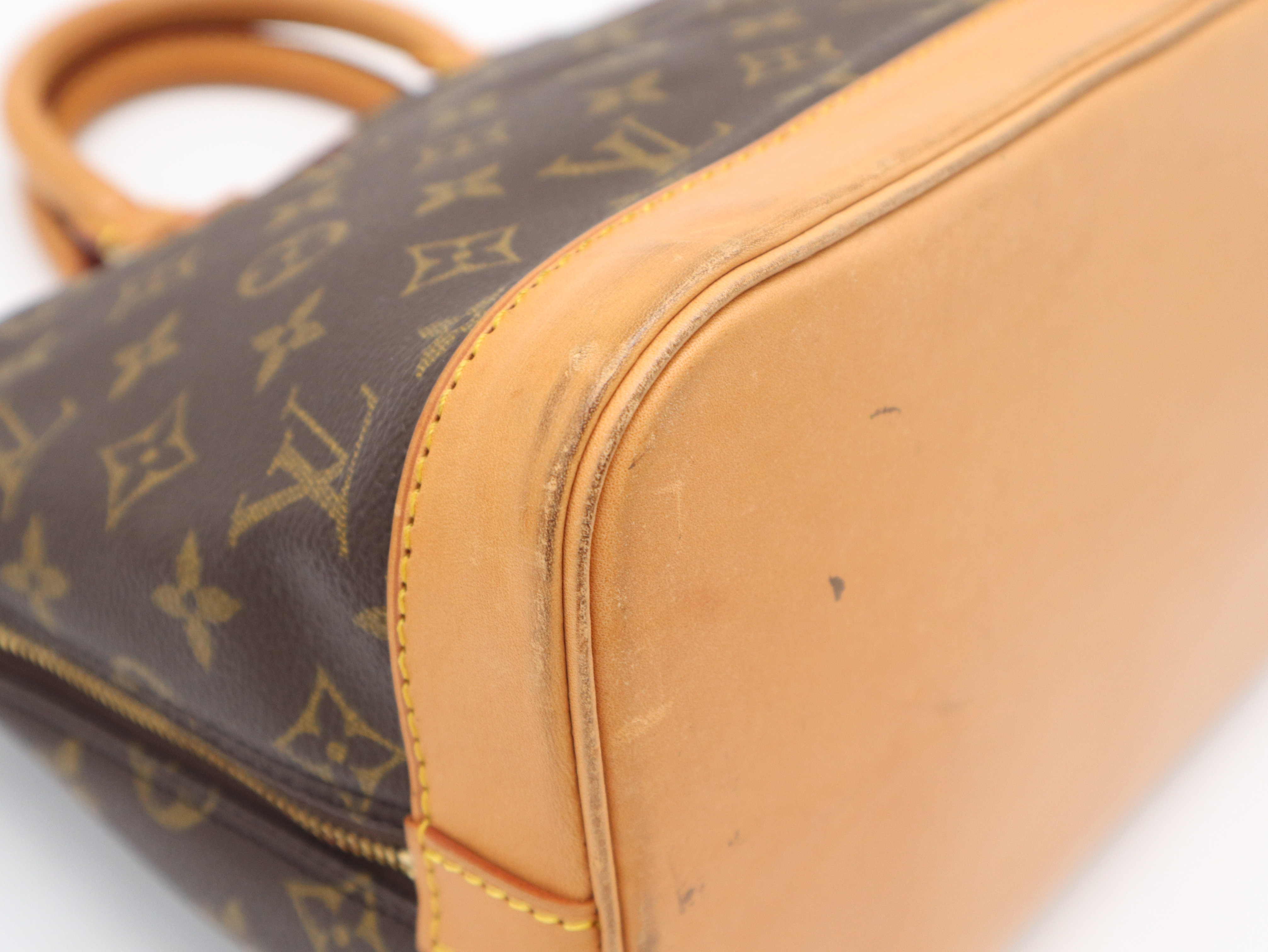 M51130 Monogram Alma (old model) handbag — view 9