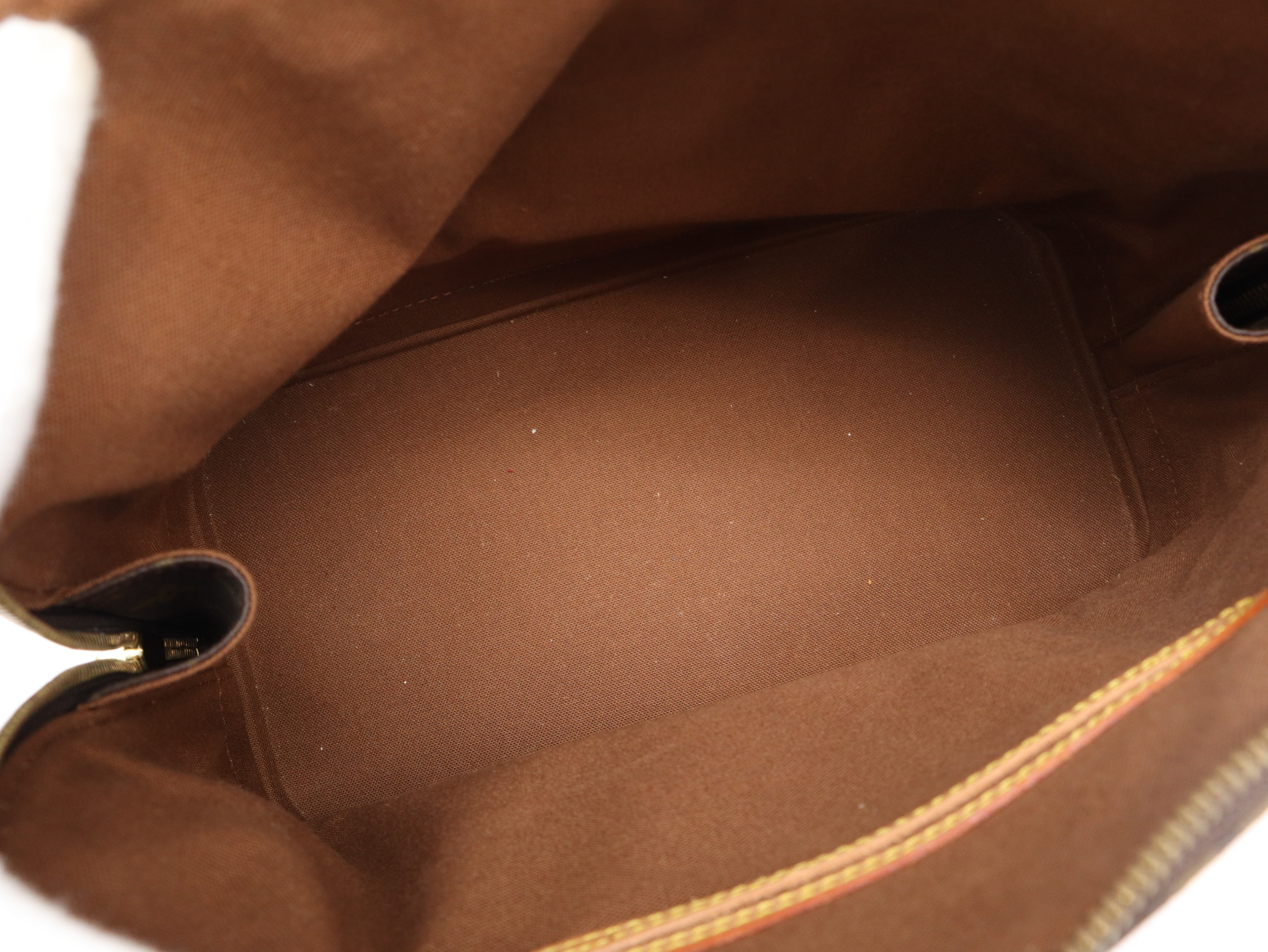 M51130 Monogram Alma (old model) handbag — view 10