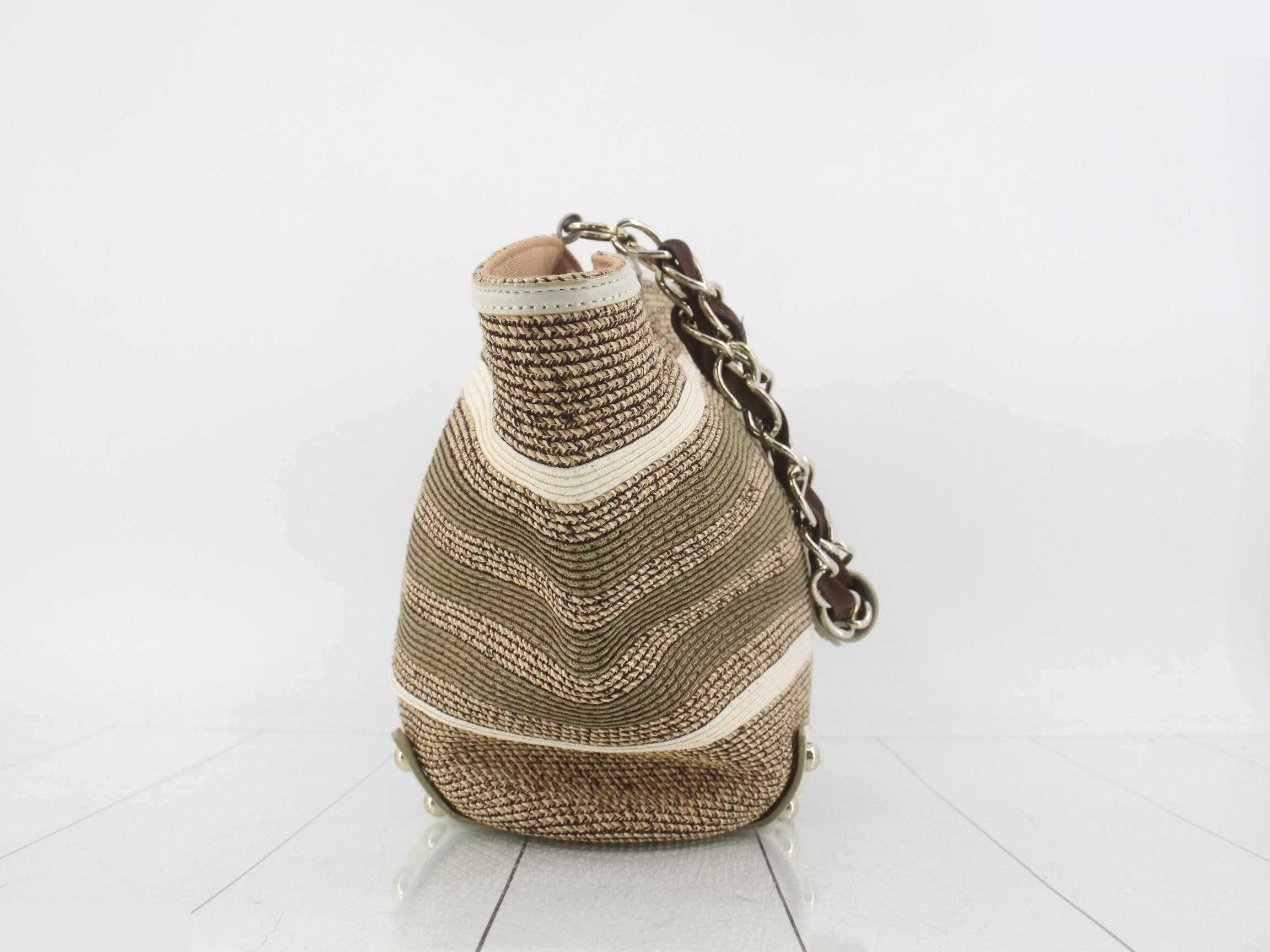 Blue Label Chain Tote Bag — view 3