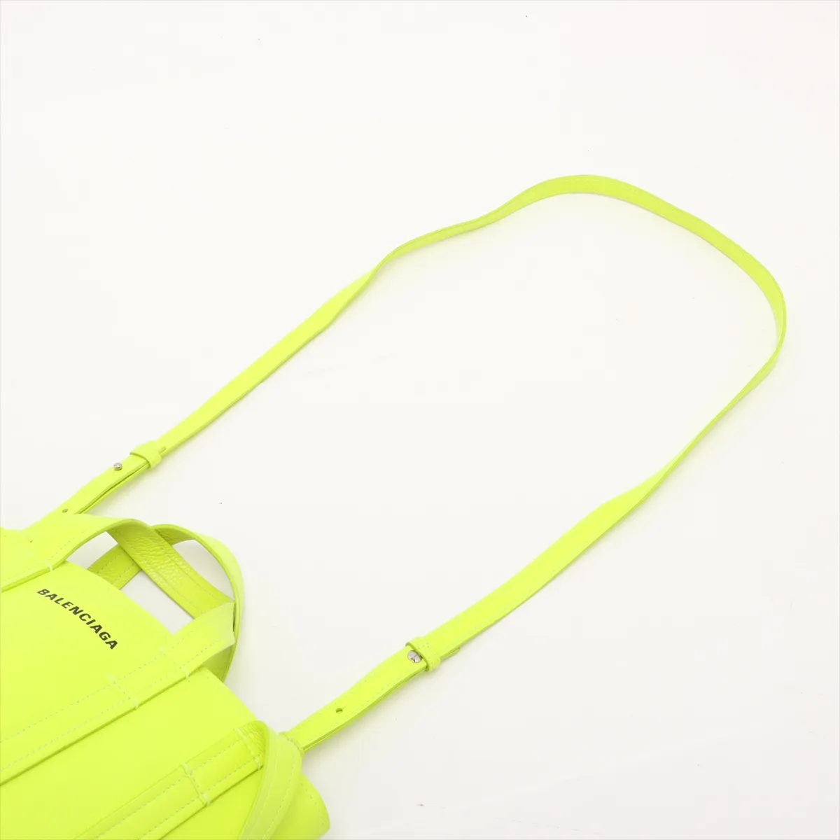Everyday Tote XS Leather 2WAY Handbag Green 672793 — view 7