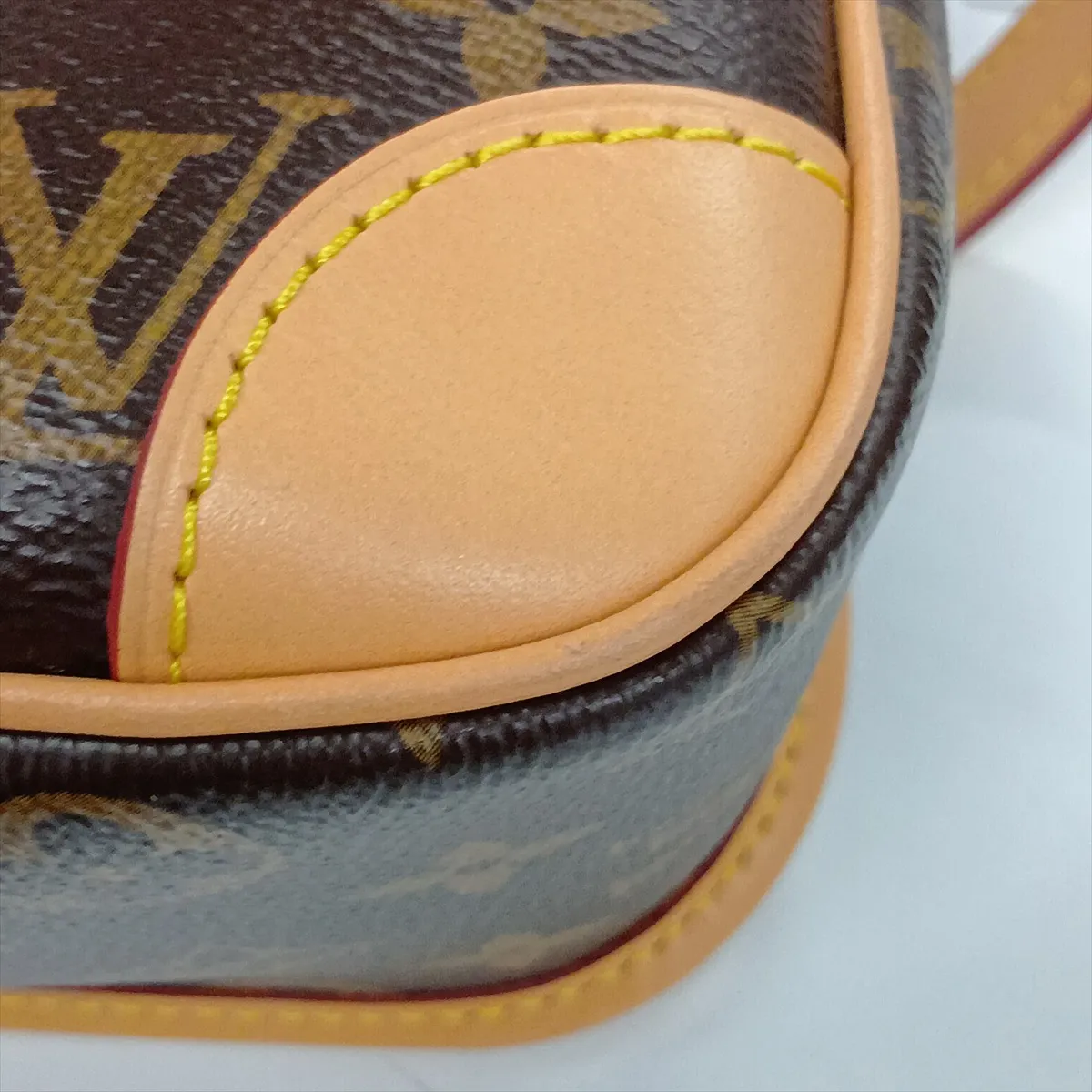 Monogram Diane NM PM M46049 Brown (RFID detected) — view 11