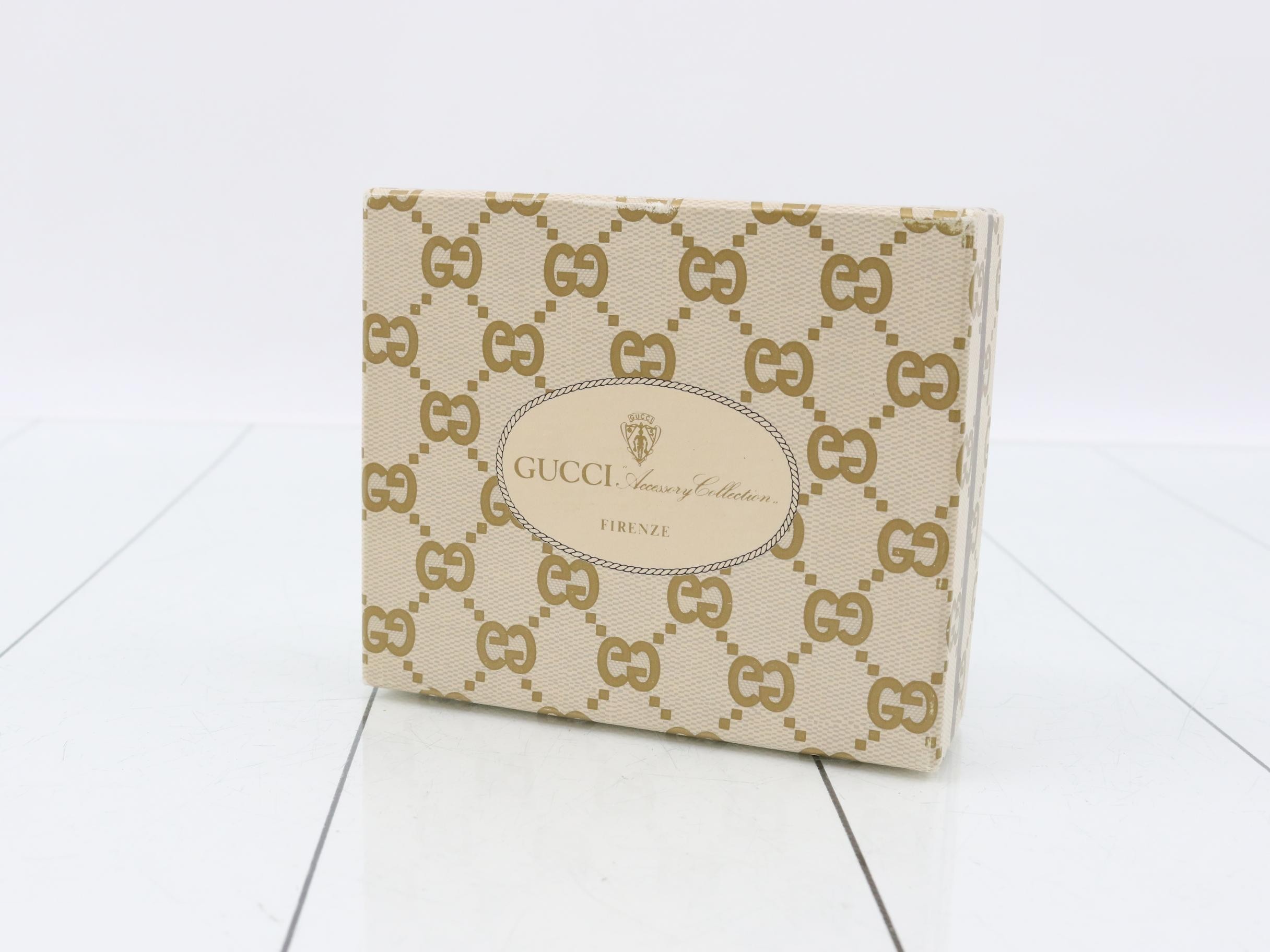 Compact bi-fold wallet — view 5