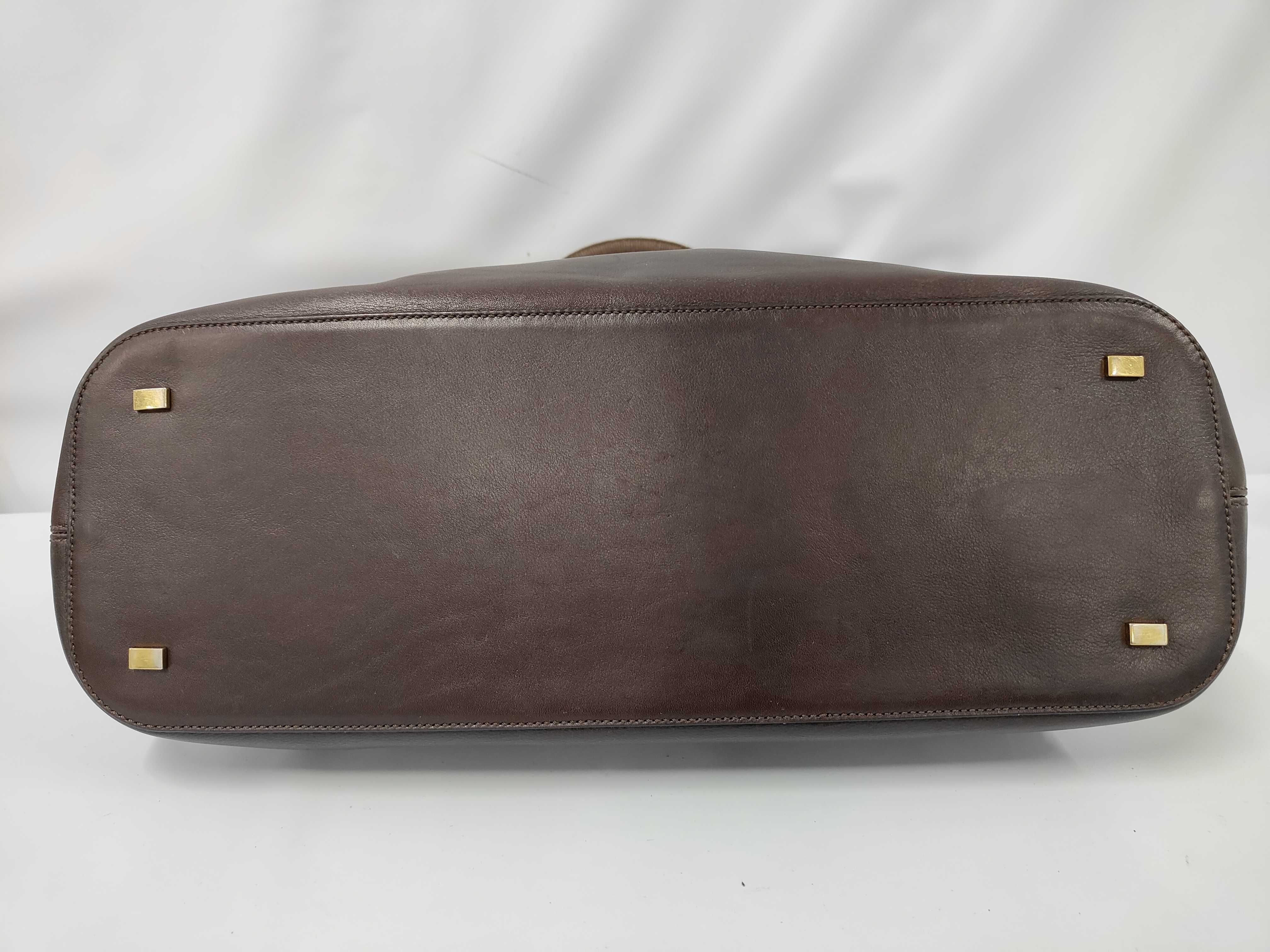 Top Handle Circle Handle Leather Tote Bag — view 3