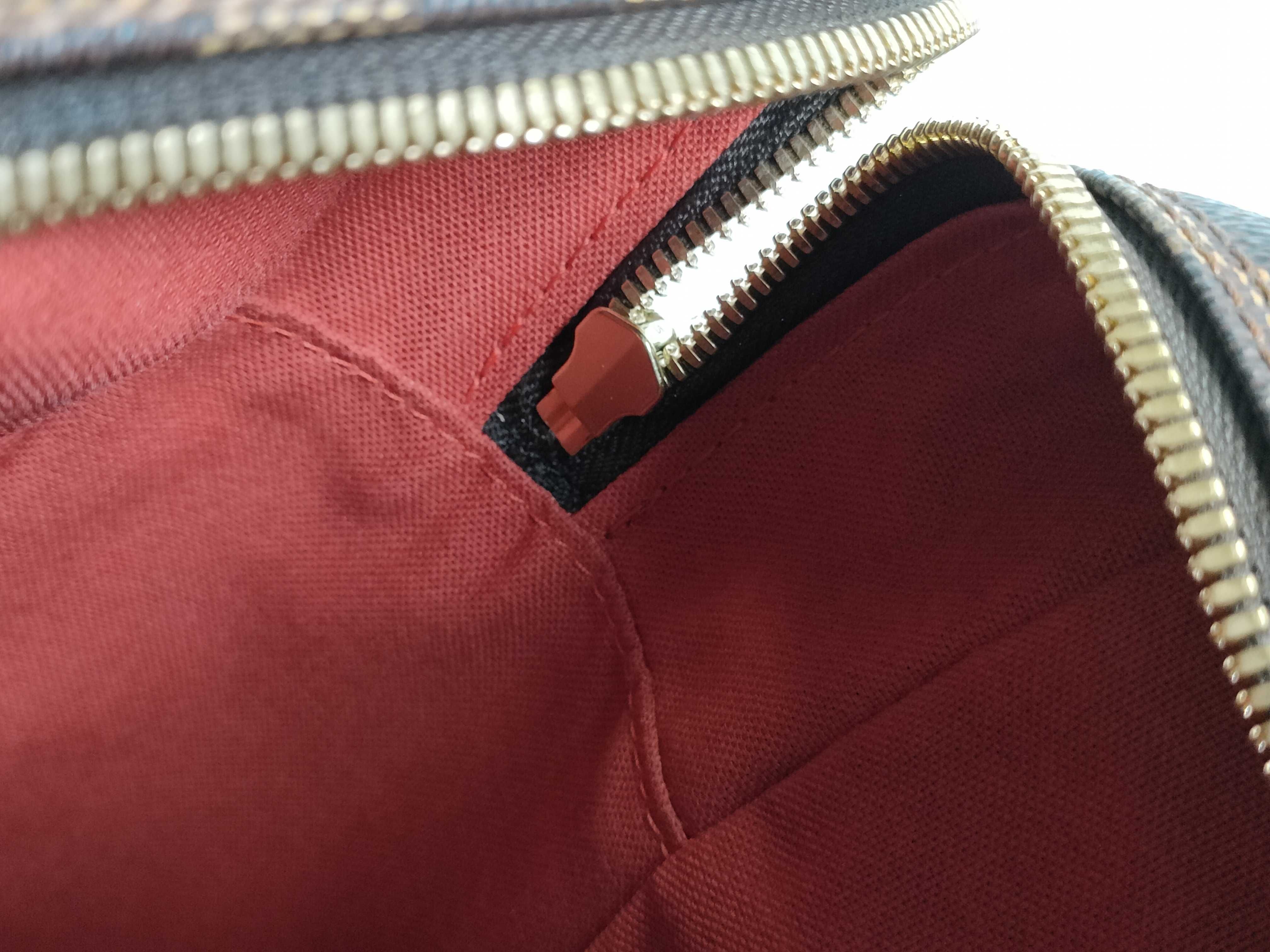 Damier N41441 Olaf MM Shoulder Bag — view 12