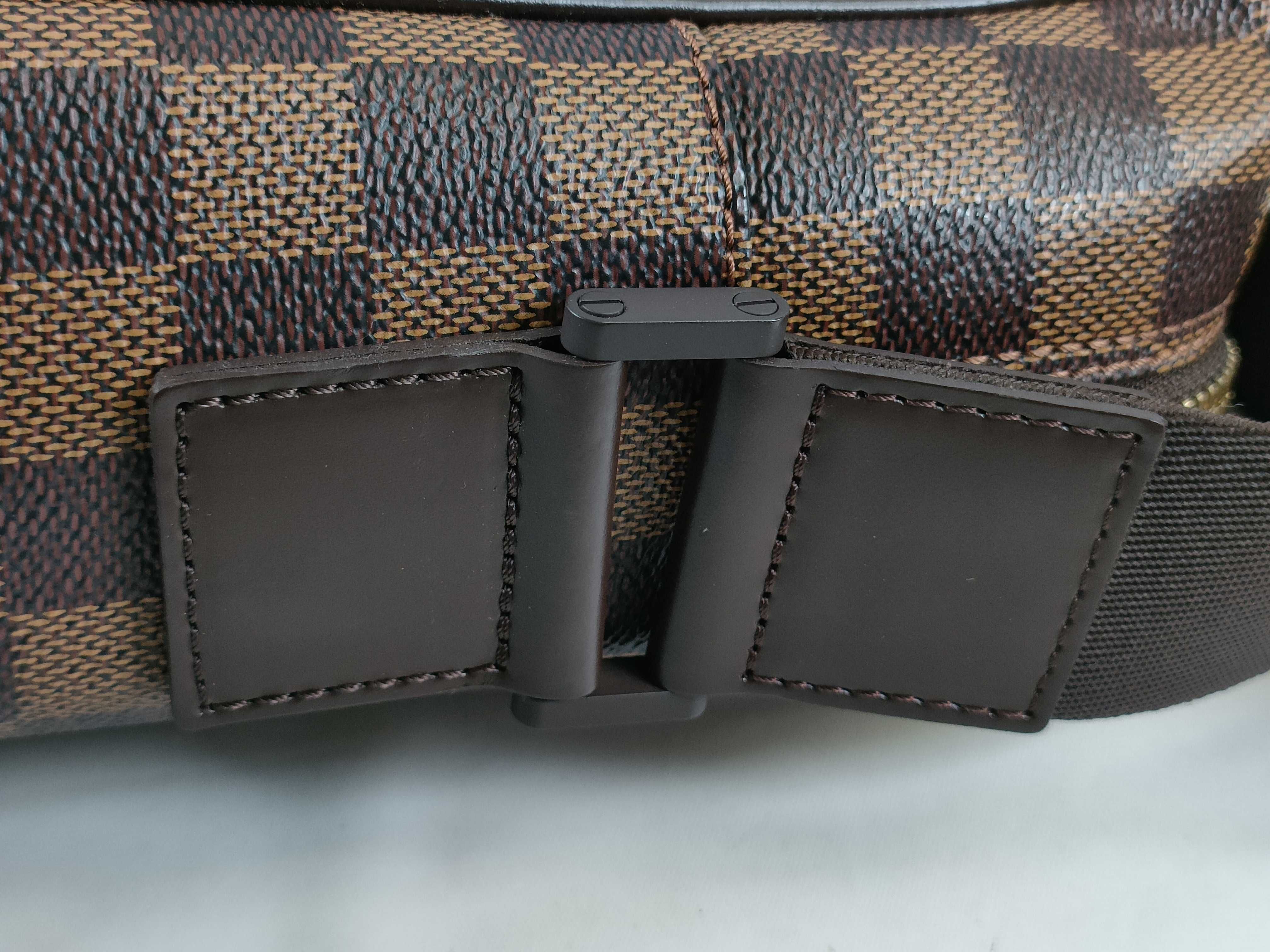 Damier N41441 Olaf MM Shoulder Bag — view 5