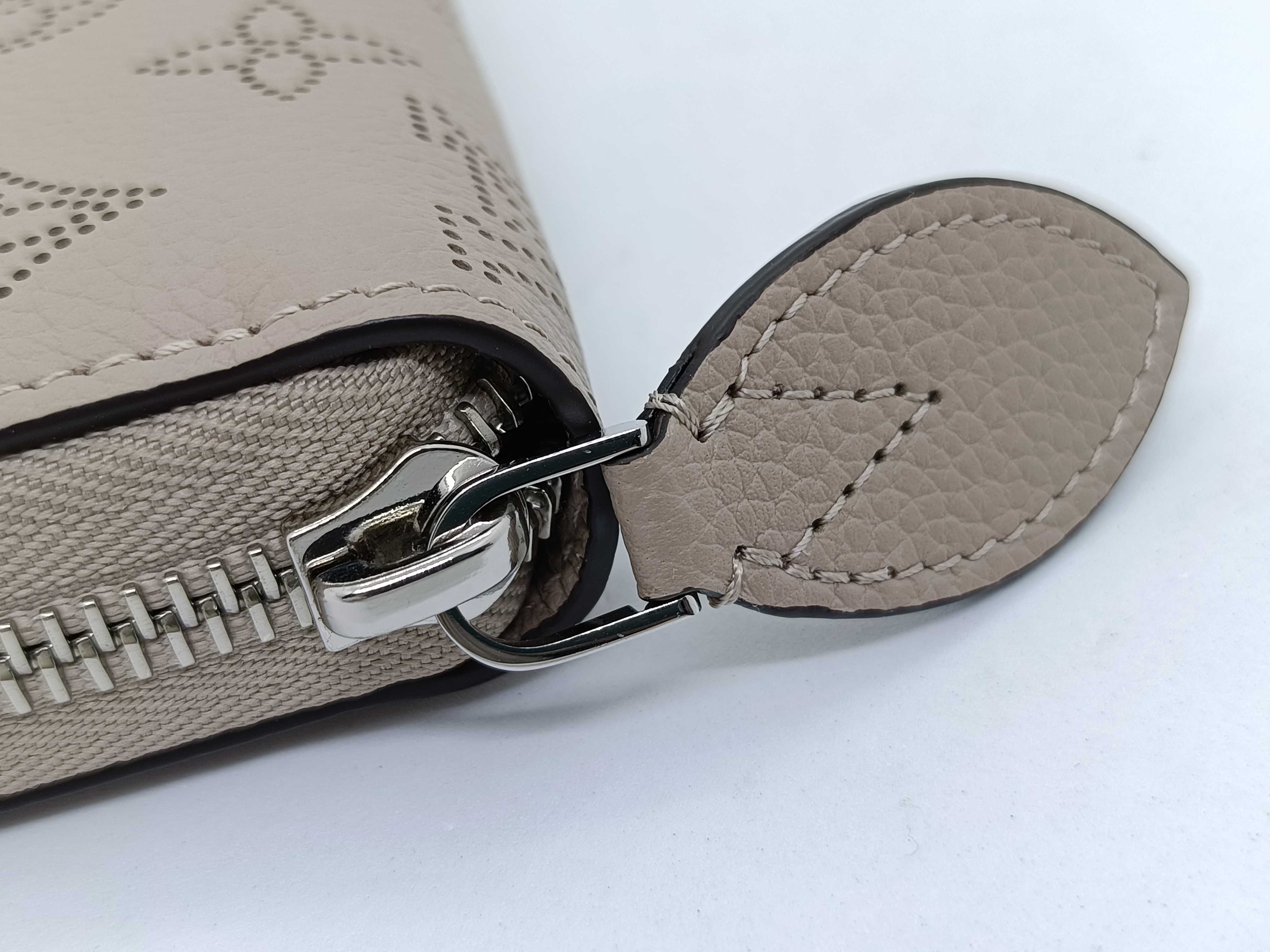 Mahina Monogram Mahina Galet Zippy Wallet M69821 — view 7