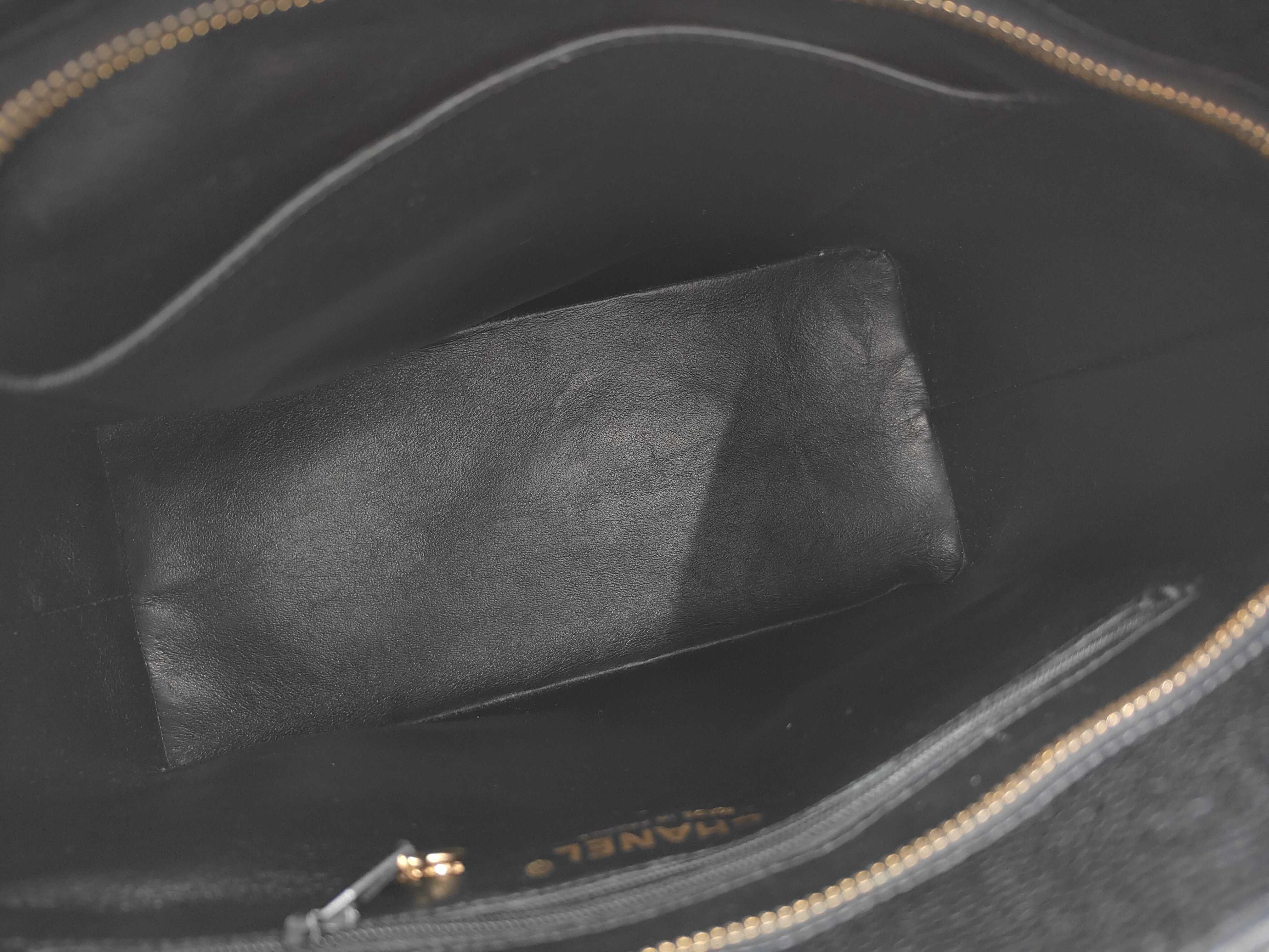 Matelassé Reissue Tote Bag, Caviar Leather, with original seal, 10411989, Black Handbag — view 8