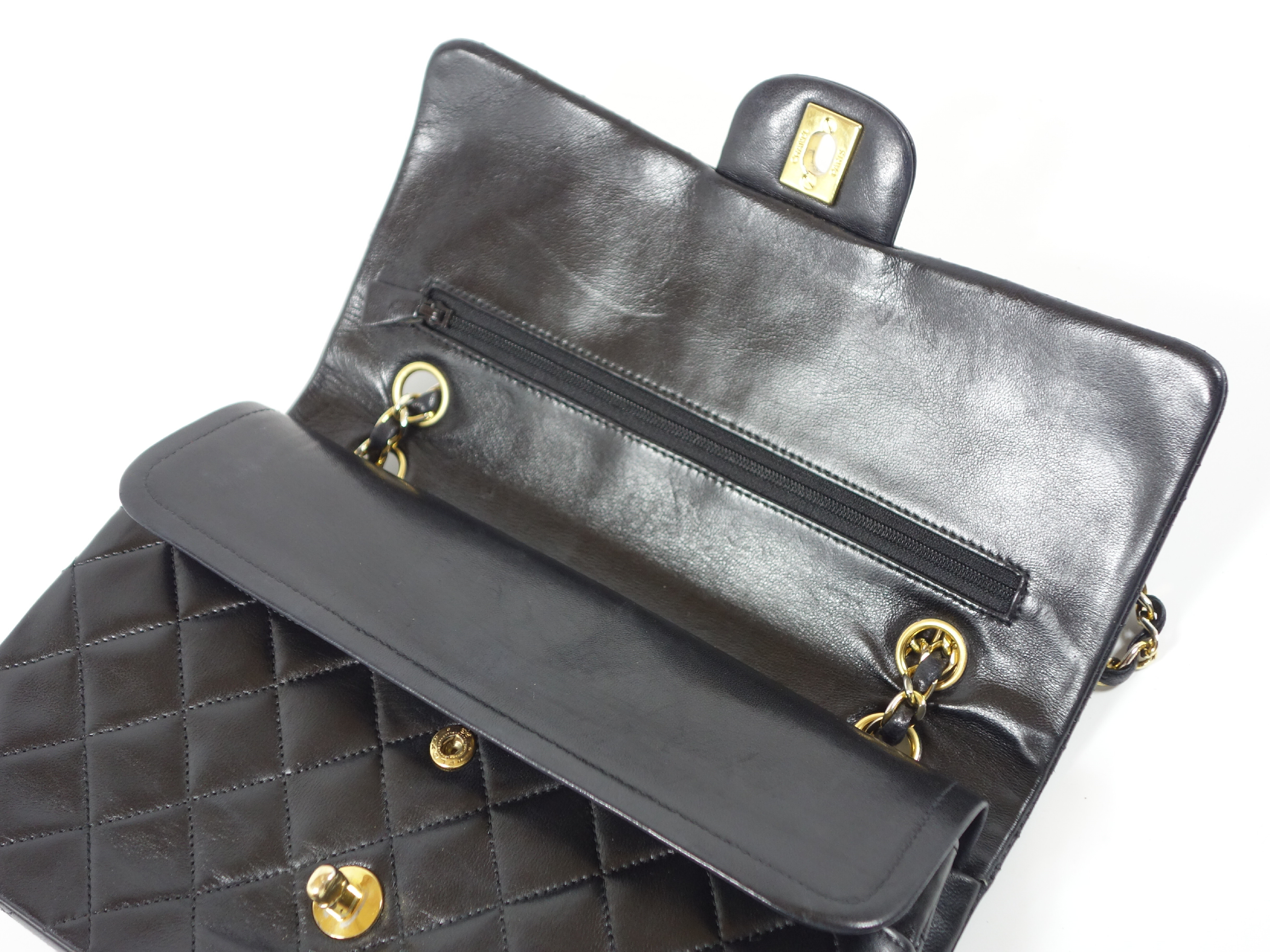 Double Flap Lambskin Shoulder Bag W25 BK — view 9