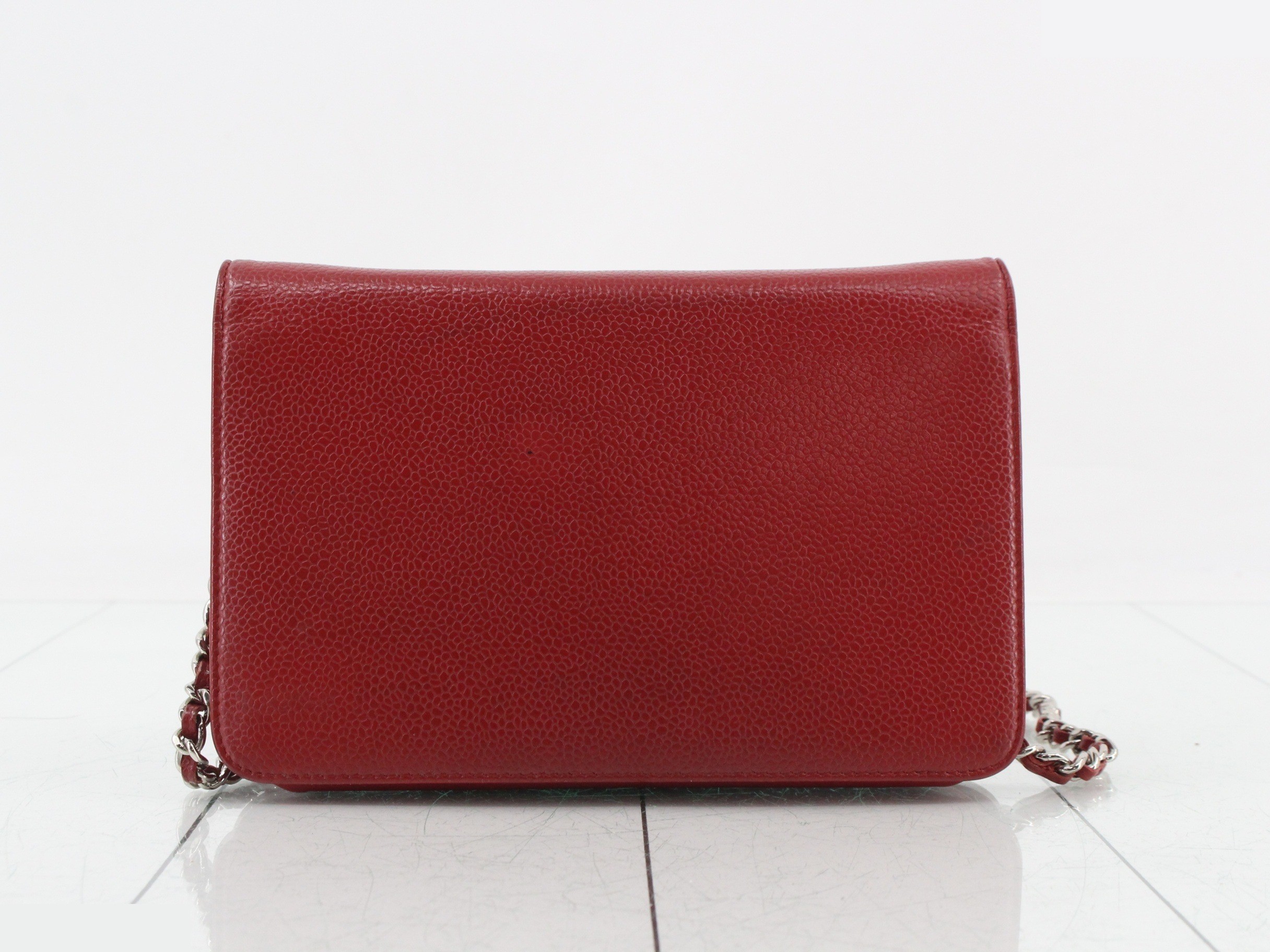 Caviar leather Coco Mark chain wallet, red — view 2