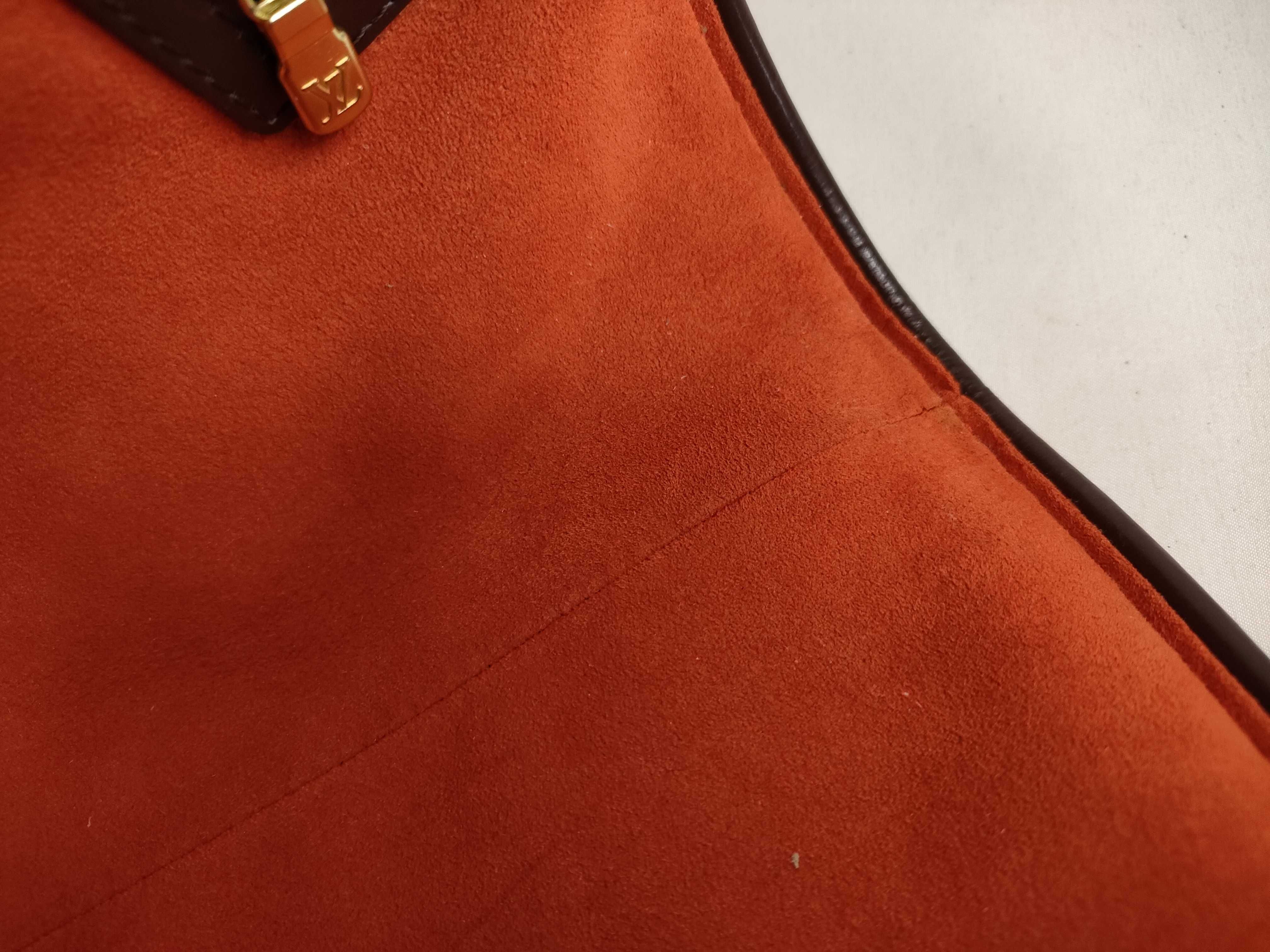 Damier Manosque PM Shoulder Bag — view 8
