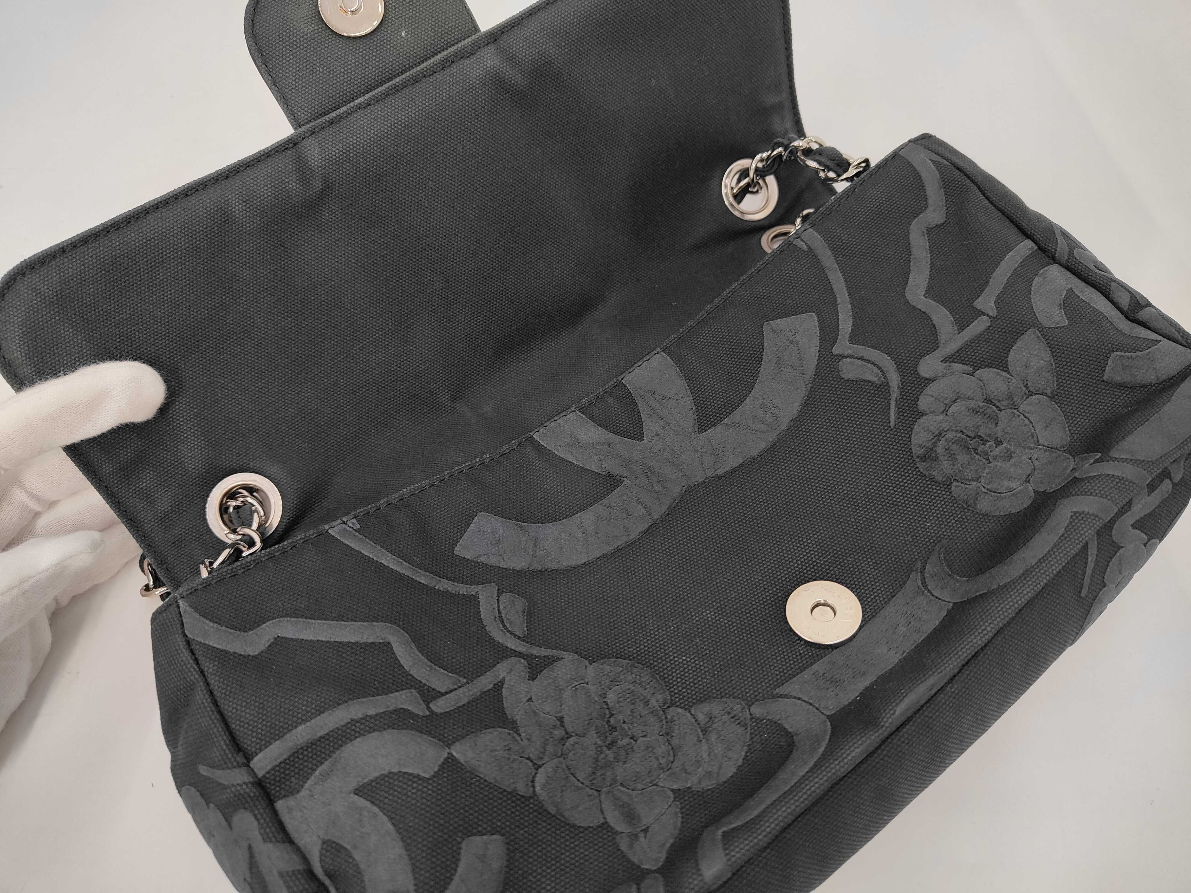 Camellia Canvas Chain Shoulder Bag, Black Shoulder Bag — view 8