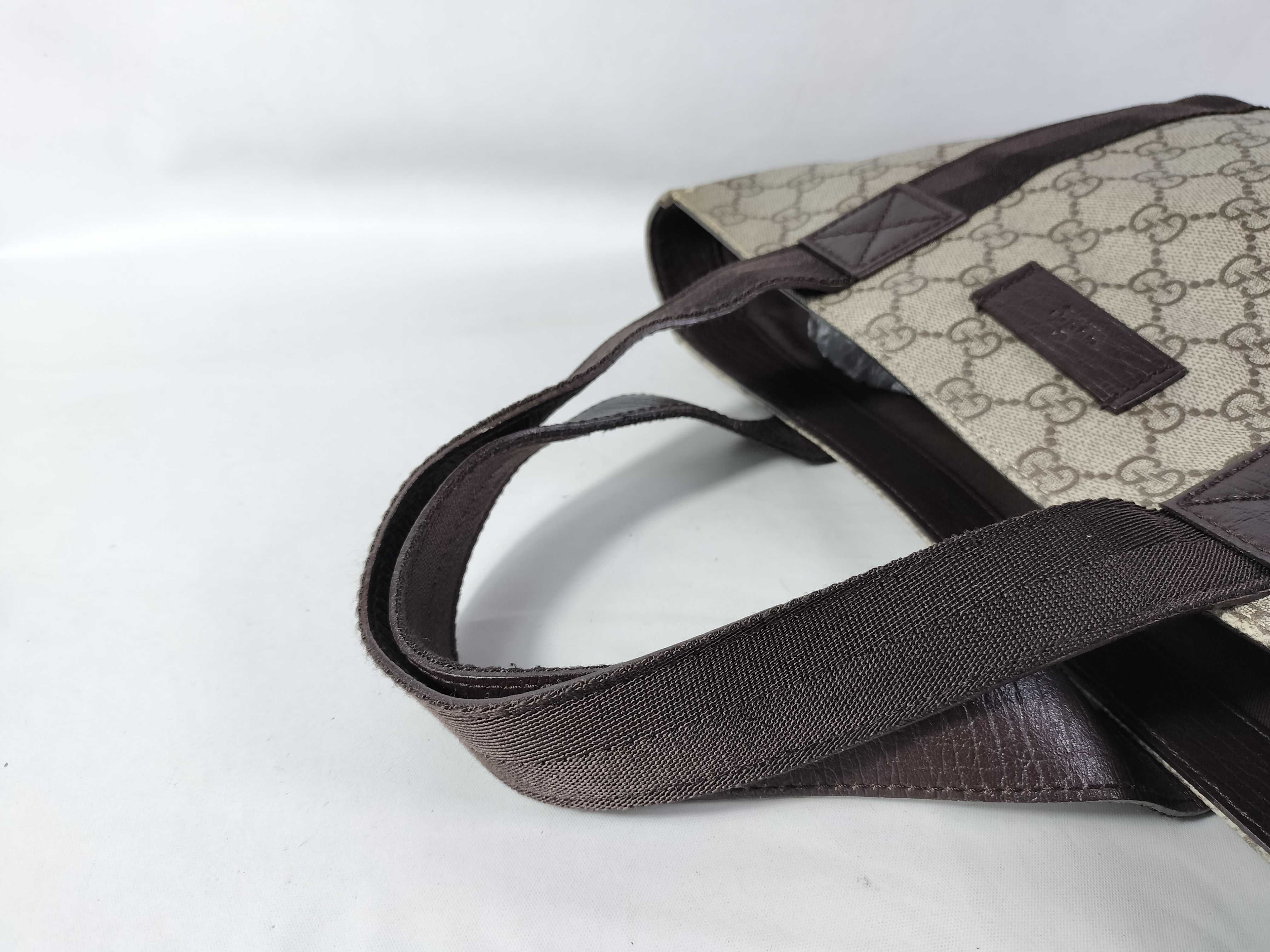 GG Supreme Handbag — view 3