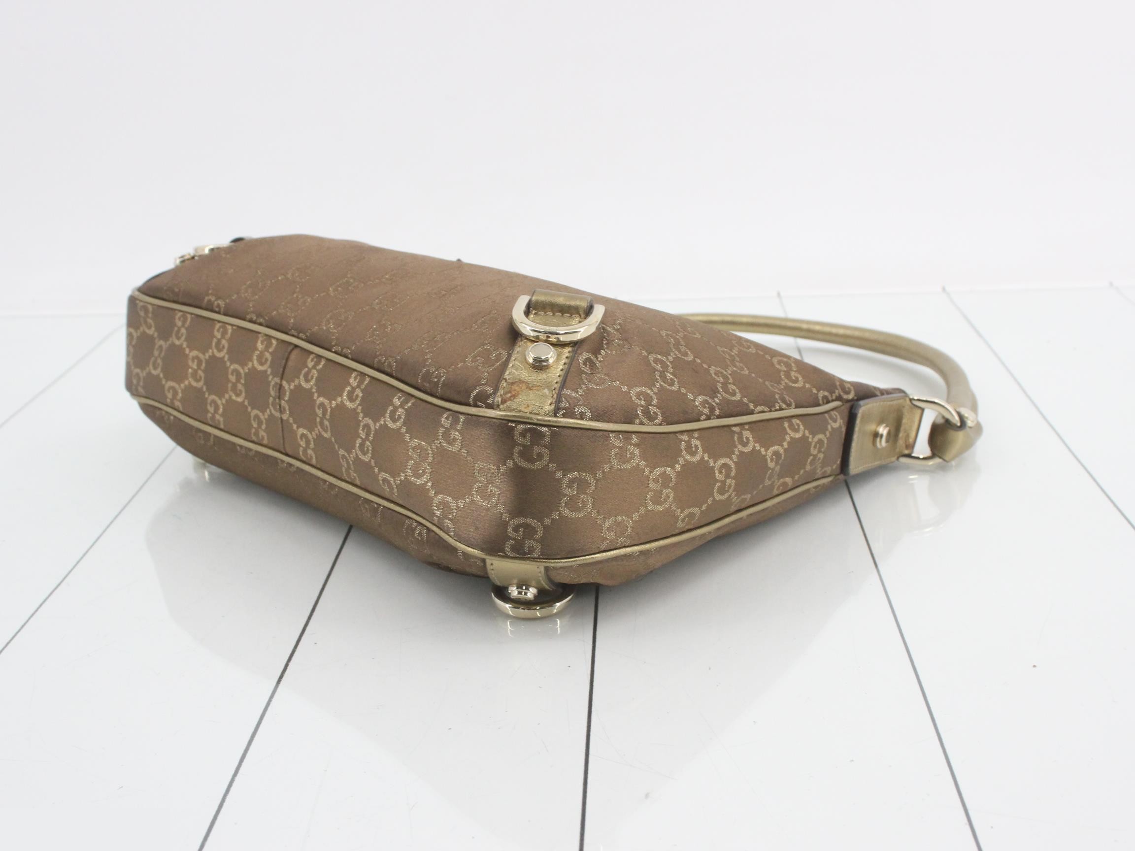 One-shoulder bag, item number 214397, GG canvas, gold. — view 6
