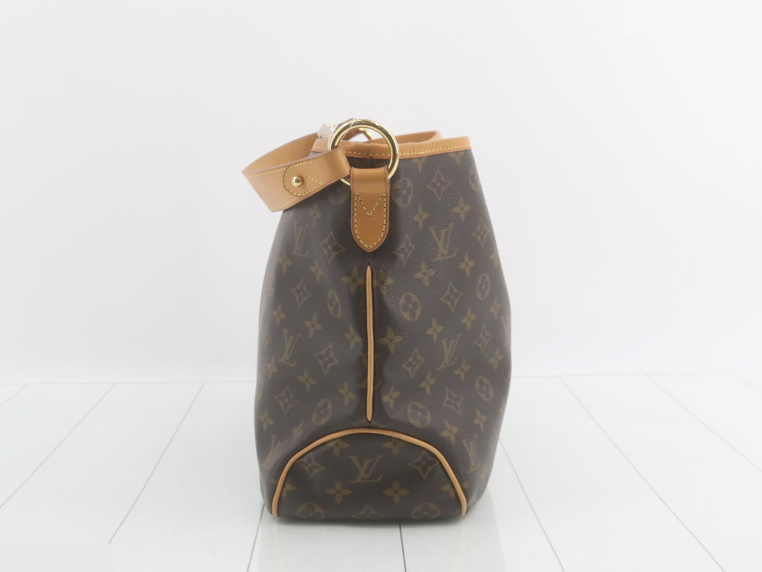 Delightful PM Shoulder Bag by Louis Vuitton — view 4