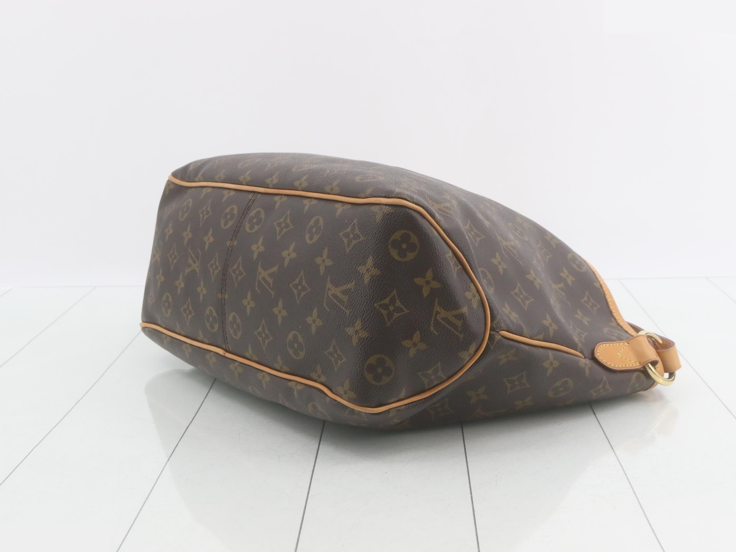 Delightful PM Shoulder Bag by Louis Vuitton — view 6