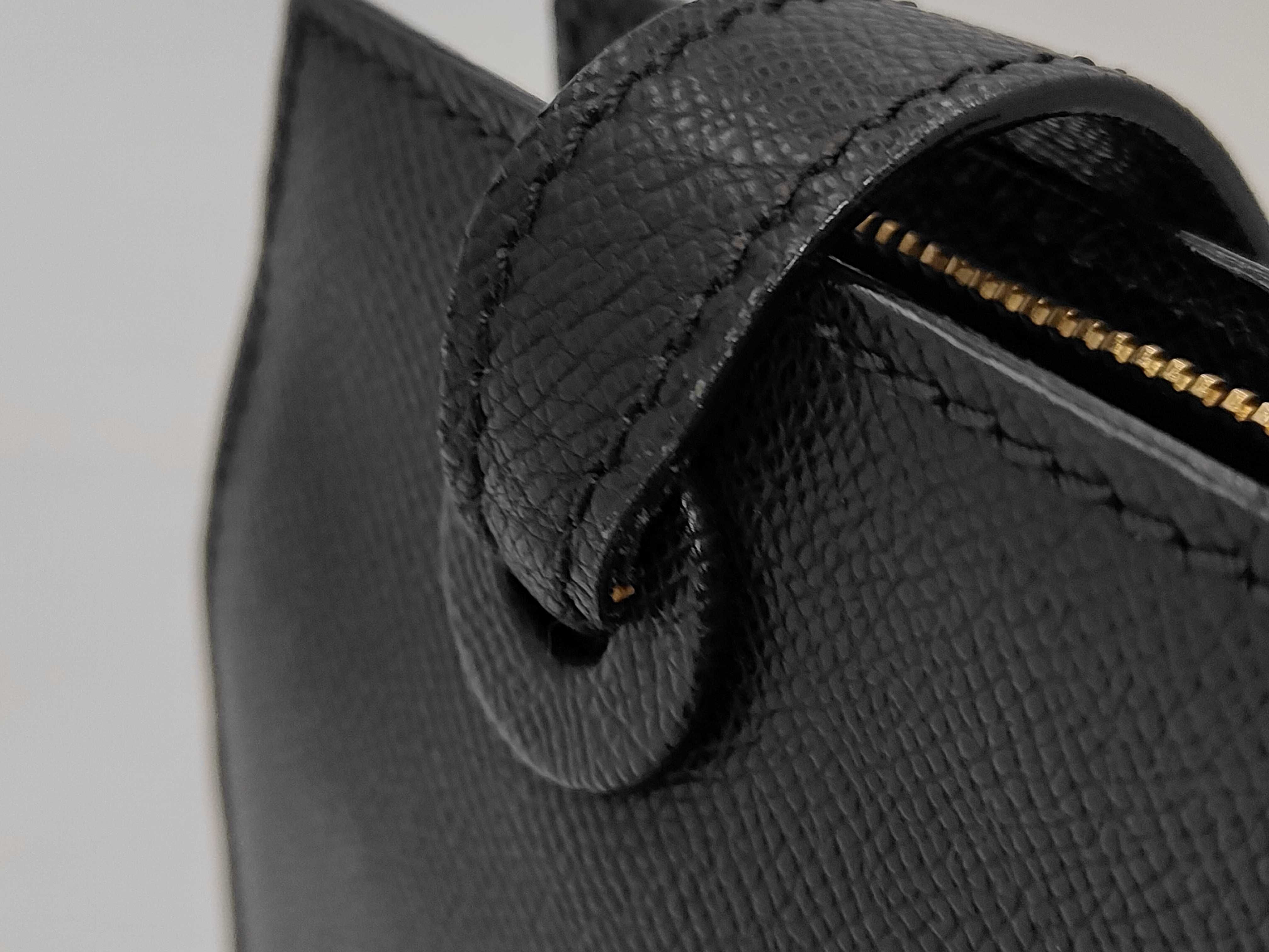 Caviar Skin Logo Tote Bag — view 11