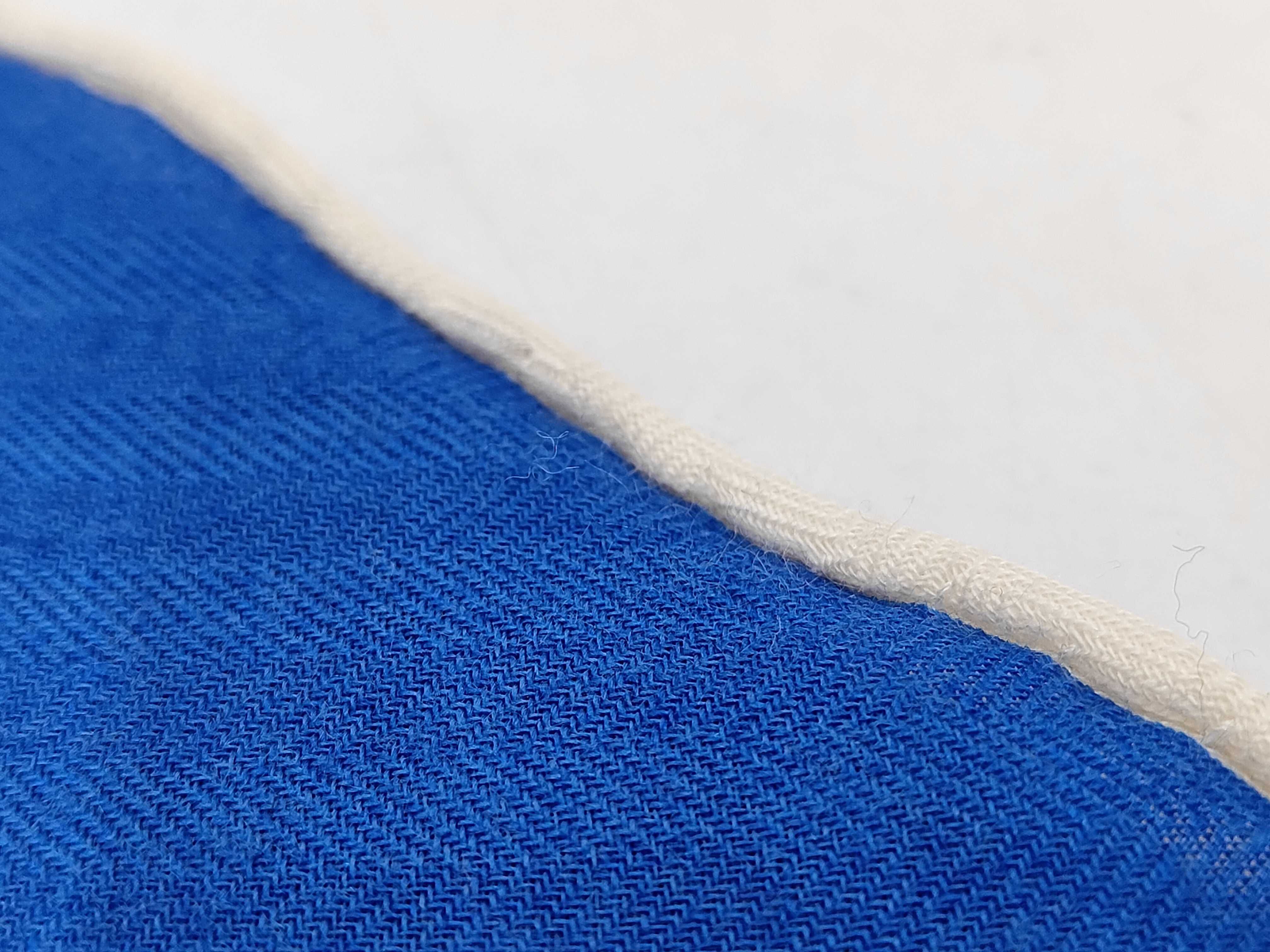 scarf / cashmere and other accessories — view 7