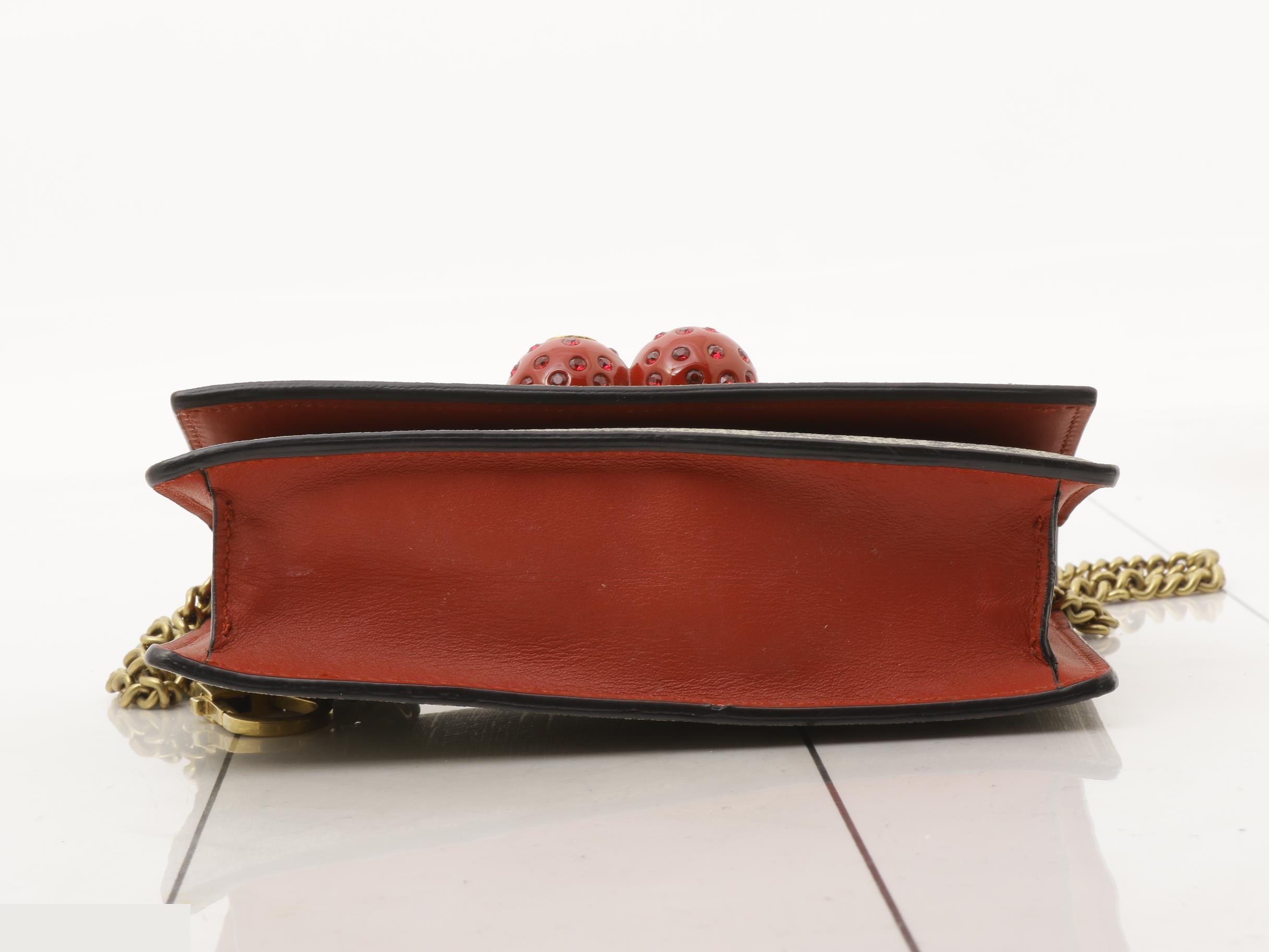 GG Supreme Cherry Chain Shoulder Bag — view 3