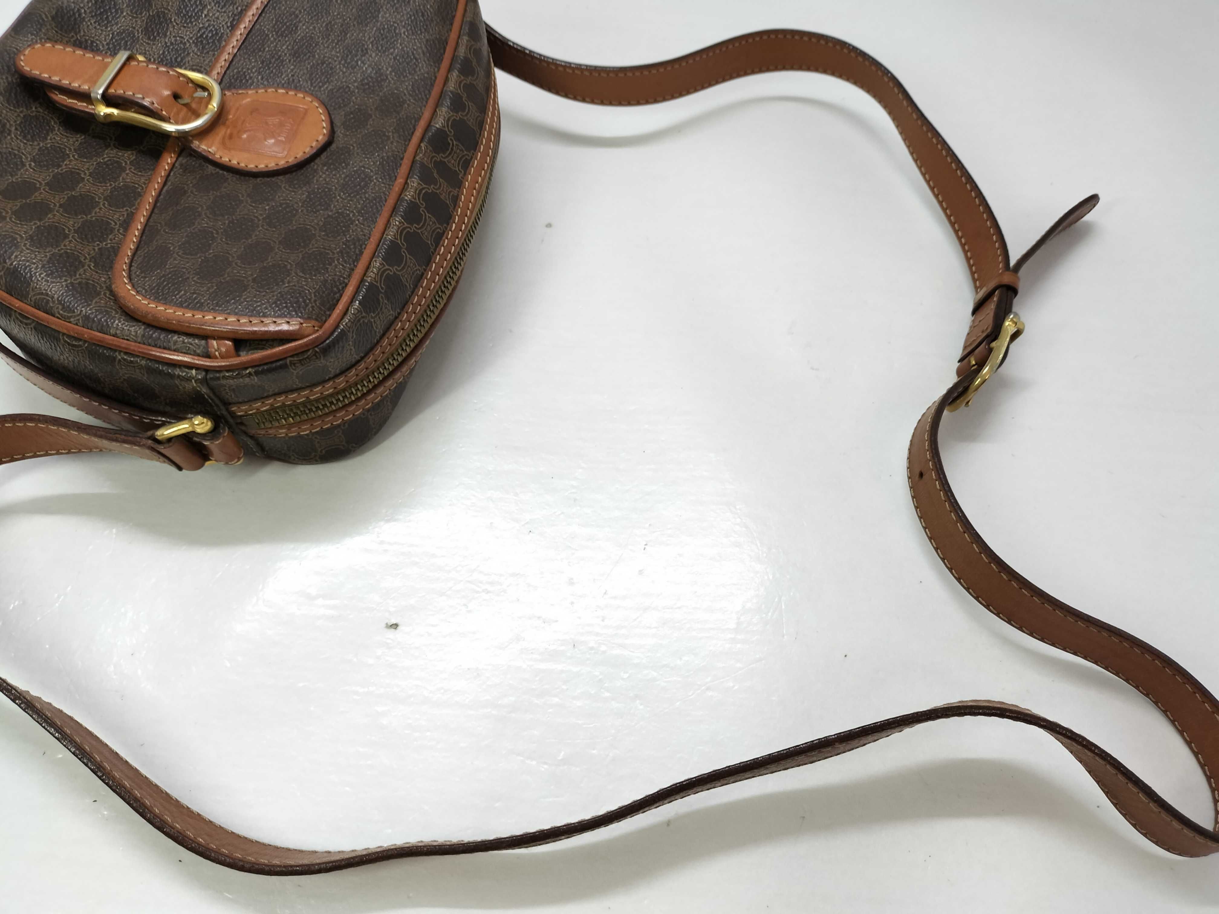 shoulder bag — view 3