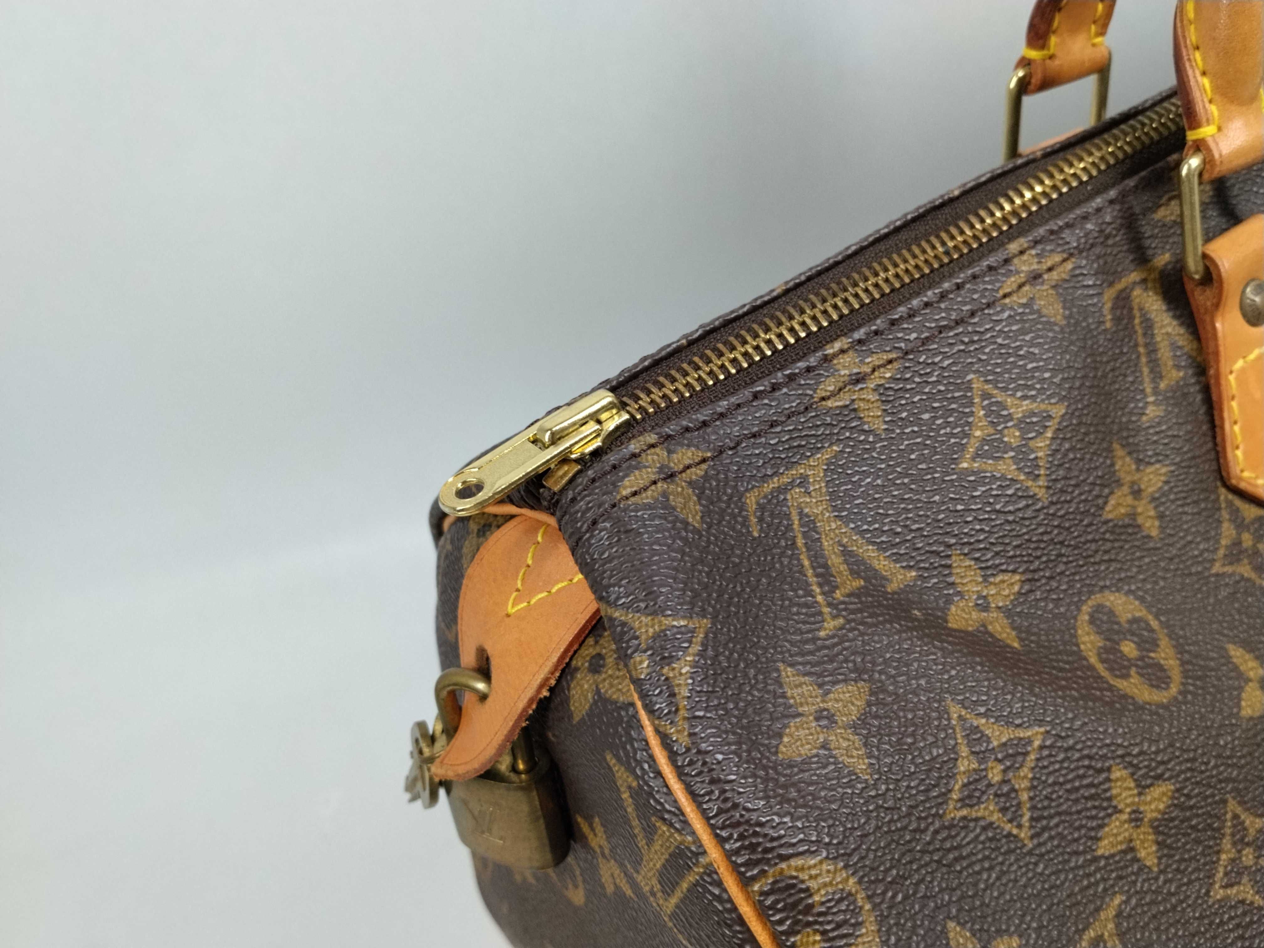 Monogram M41106 Speedy 40 Boston Bag (Handle torn/Inner pocket stained) — view 5