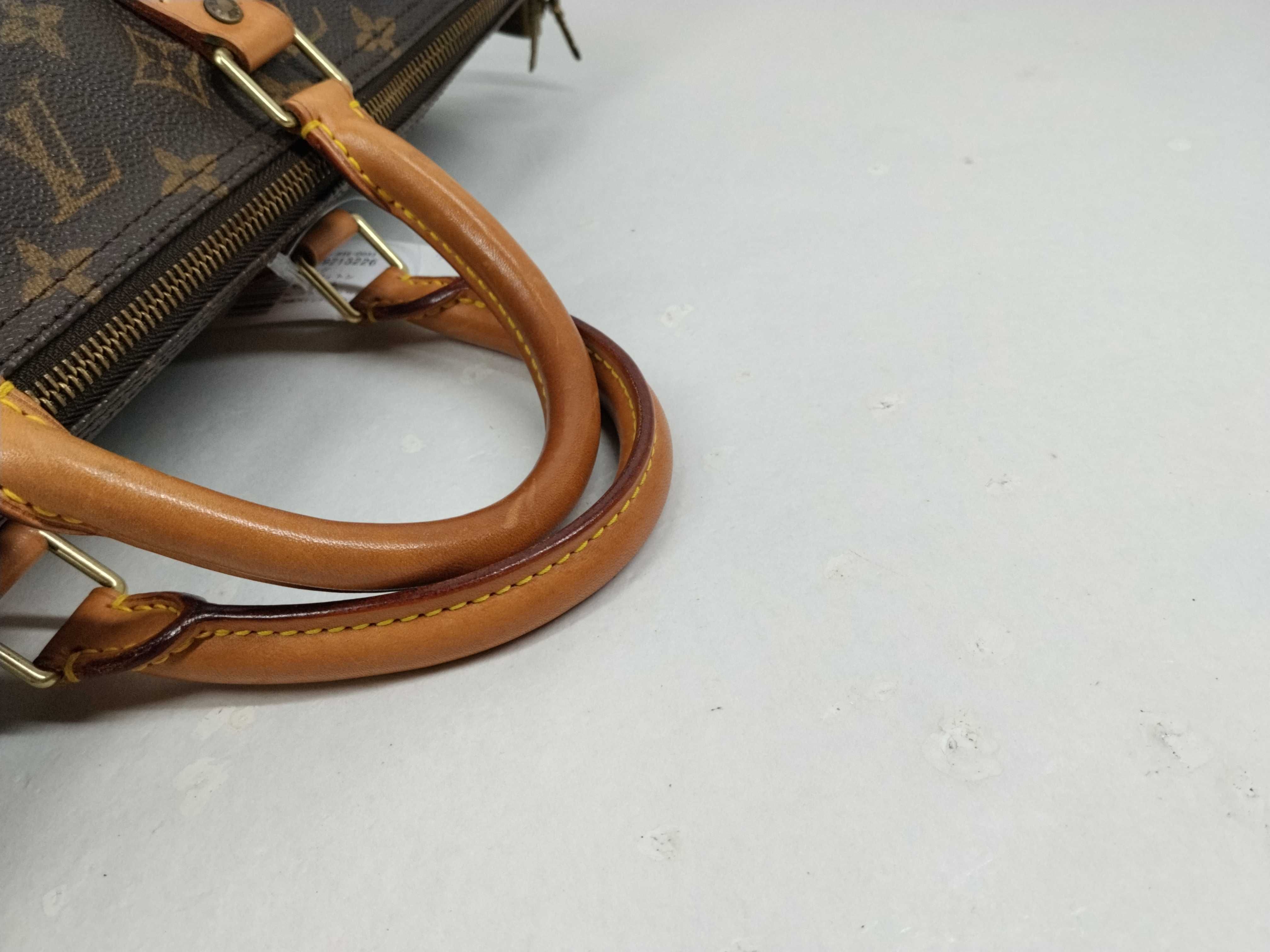 Monogram M41106 Speedy 40 Boston Bag (Handle torn/Inner pocket stained) — view 9