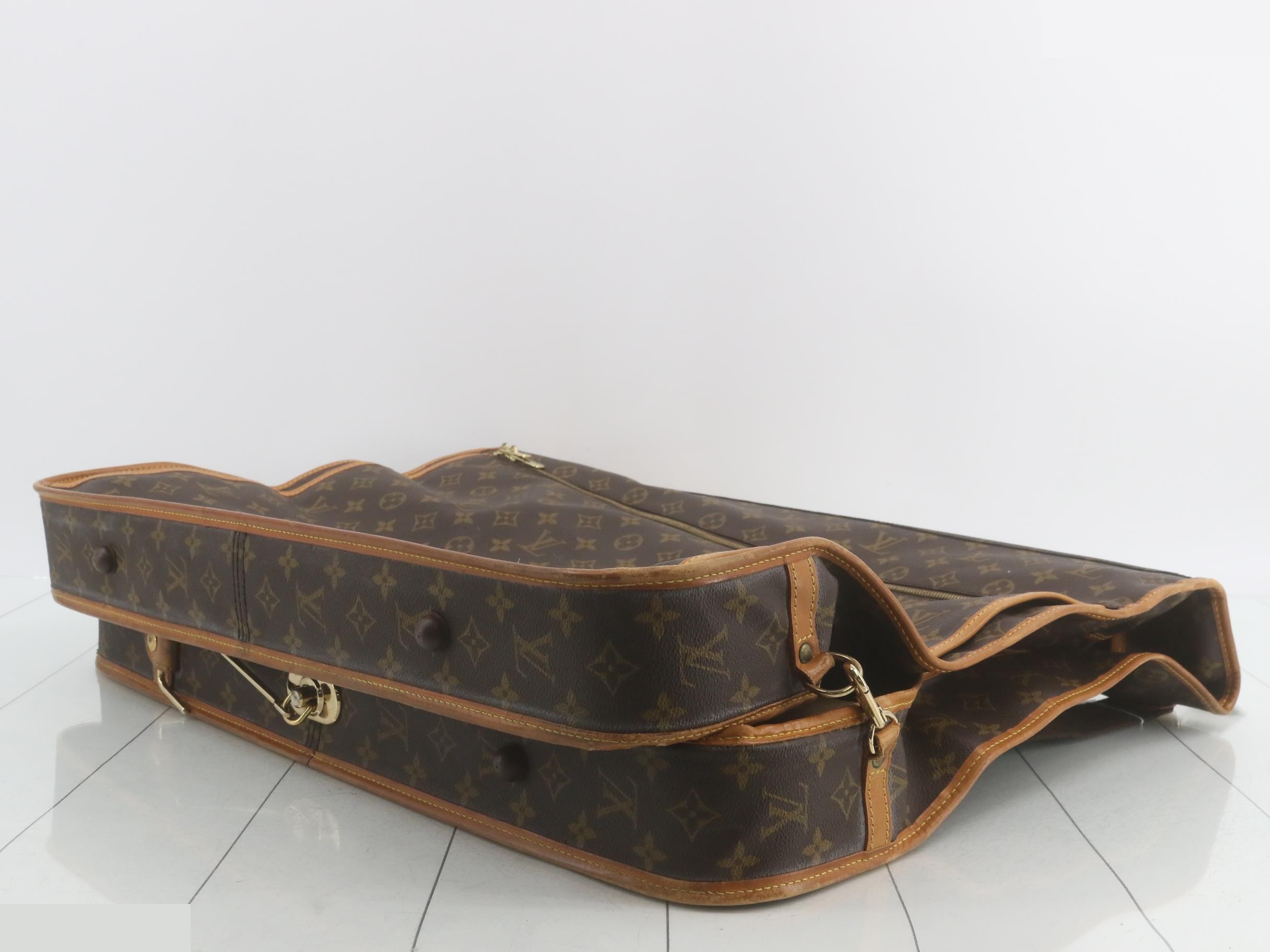 Monogram Portable Cinq Centrée Travel Bag — view 2