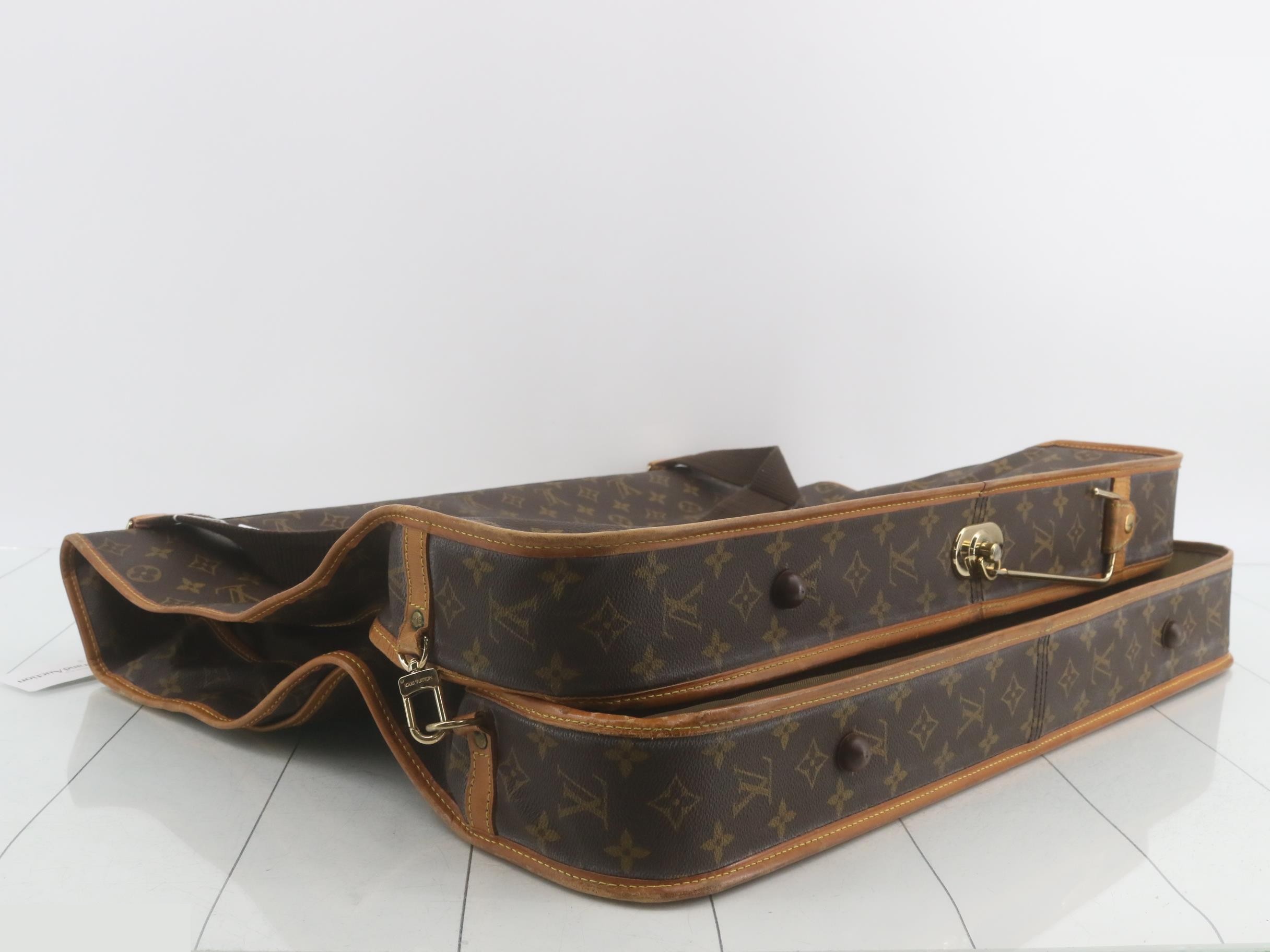 Monogram Portable Cinq Centrée Travel Bag — view 3