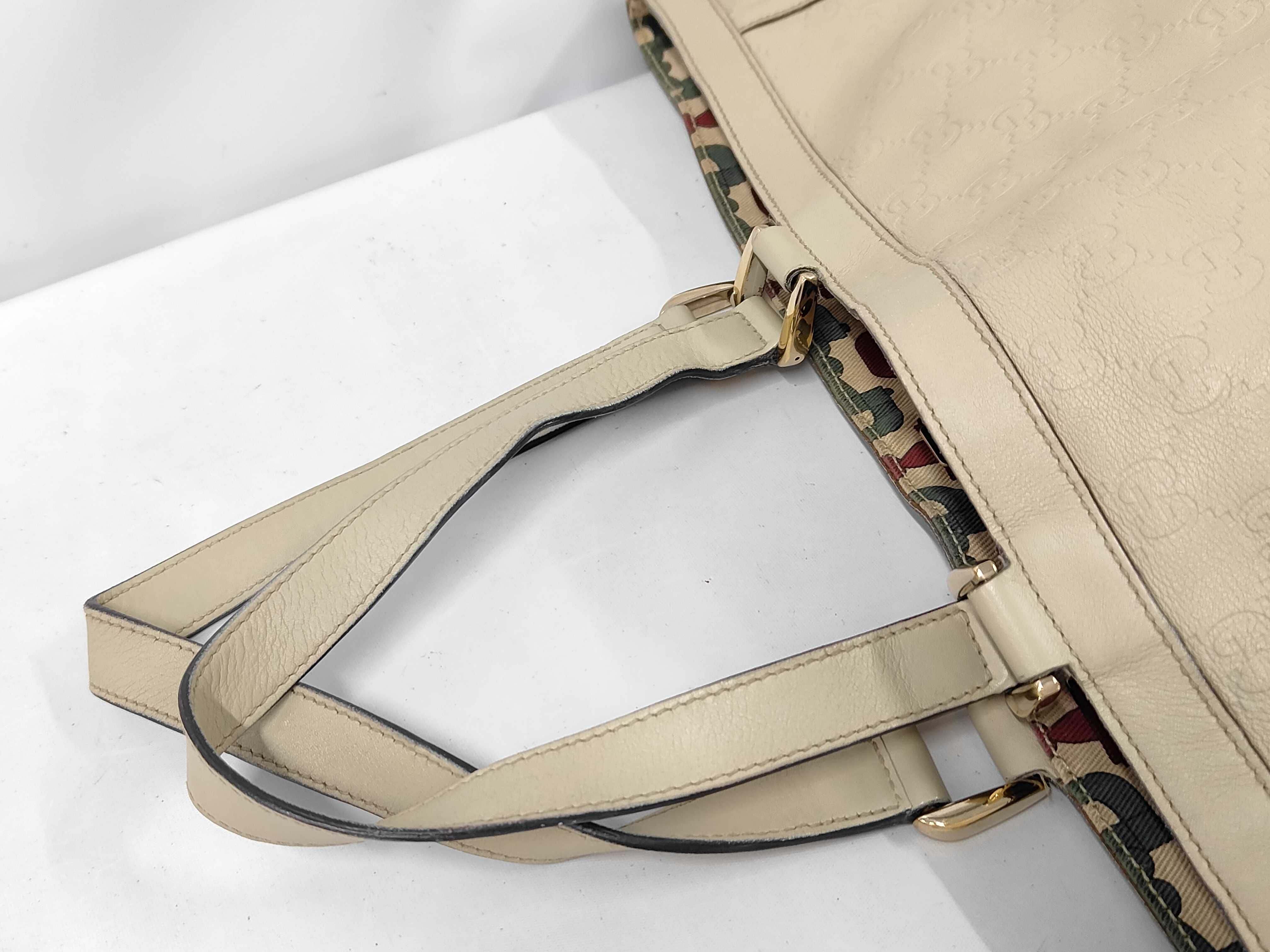 Abbey GG Canvas Handbag Tote Bag — view 5
