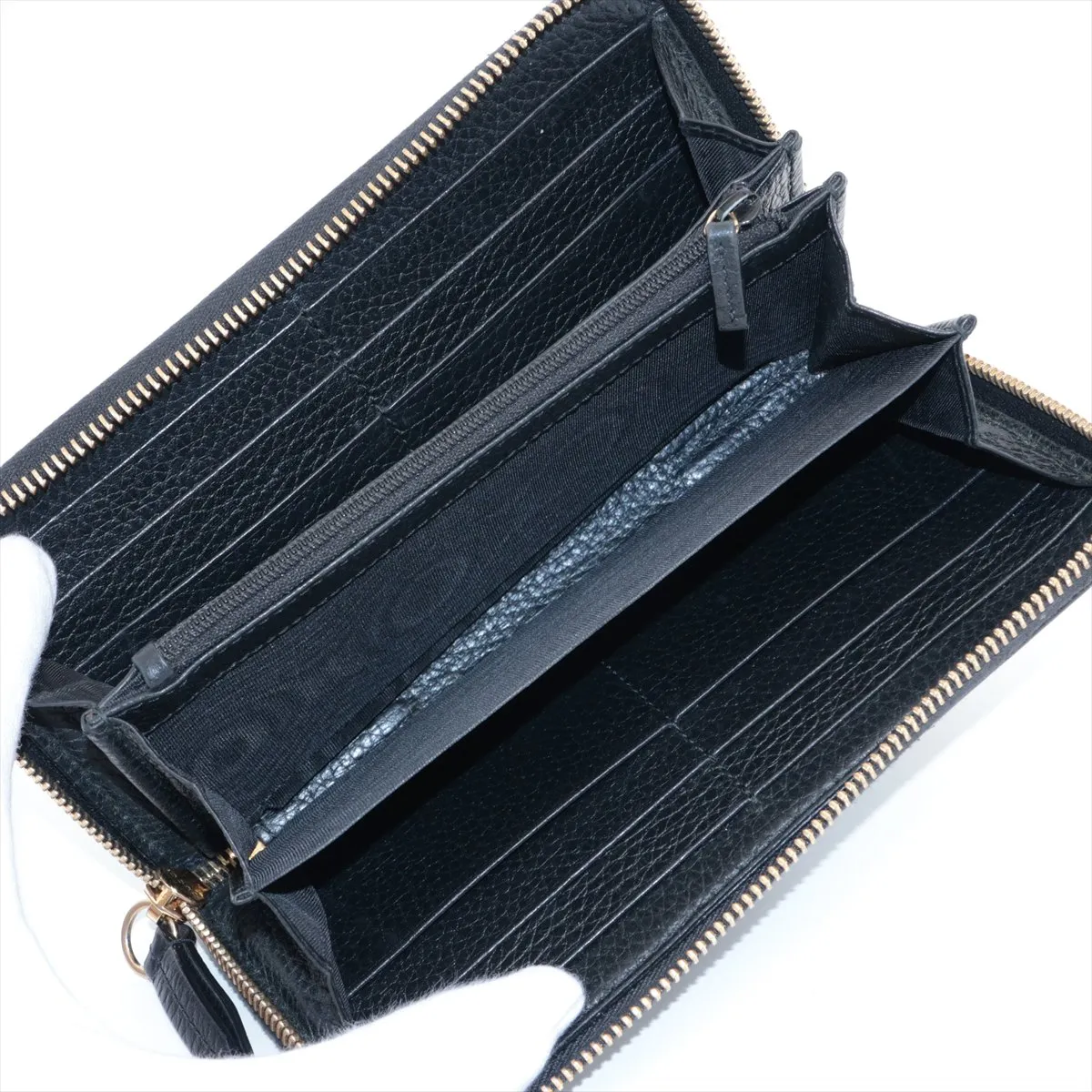 GG Marmont 456117 Leather Round Zip Wallet Black — view 3