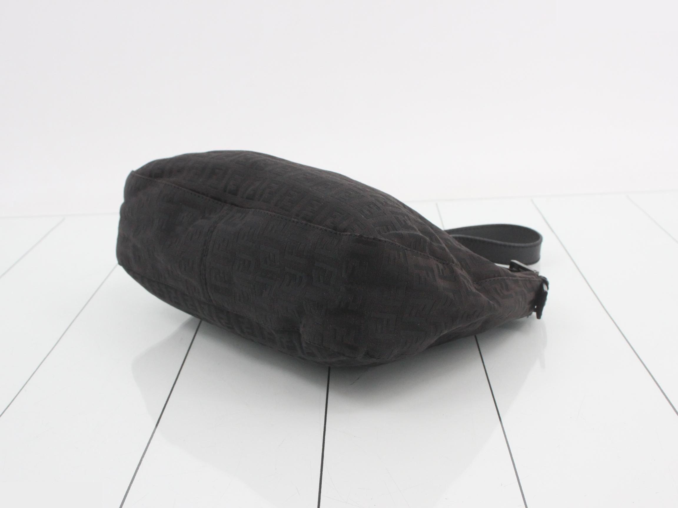 ZUCCA Mamma Bucket Shoulder Bag — view 6