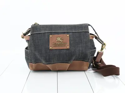 Other lines: Bags and shoulder bags