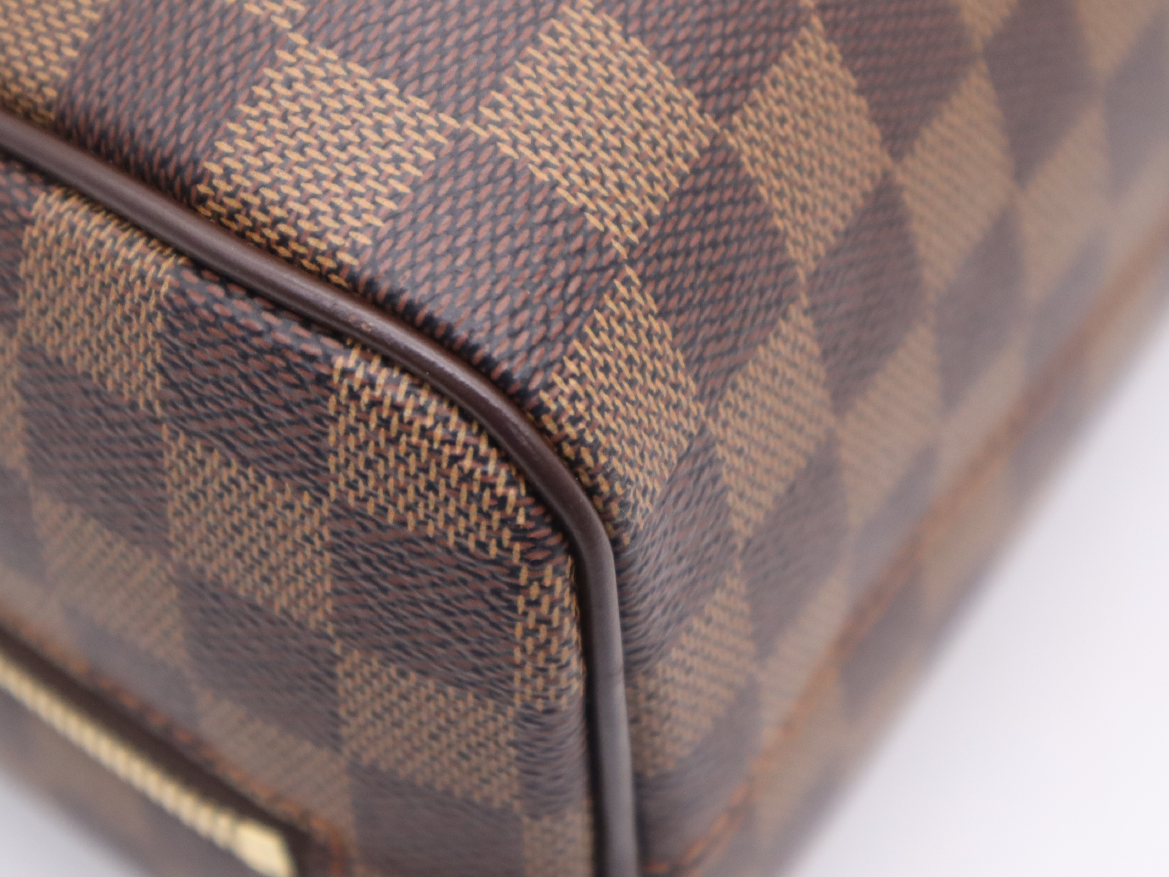 N41455 Damier Nolita Handbag with Padlock and 2 Keys — view 10