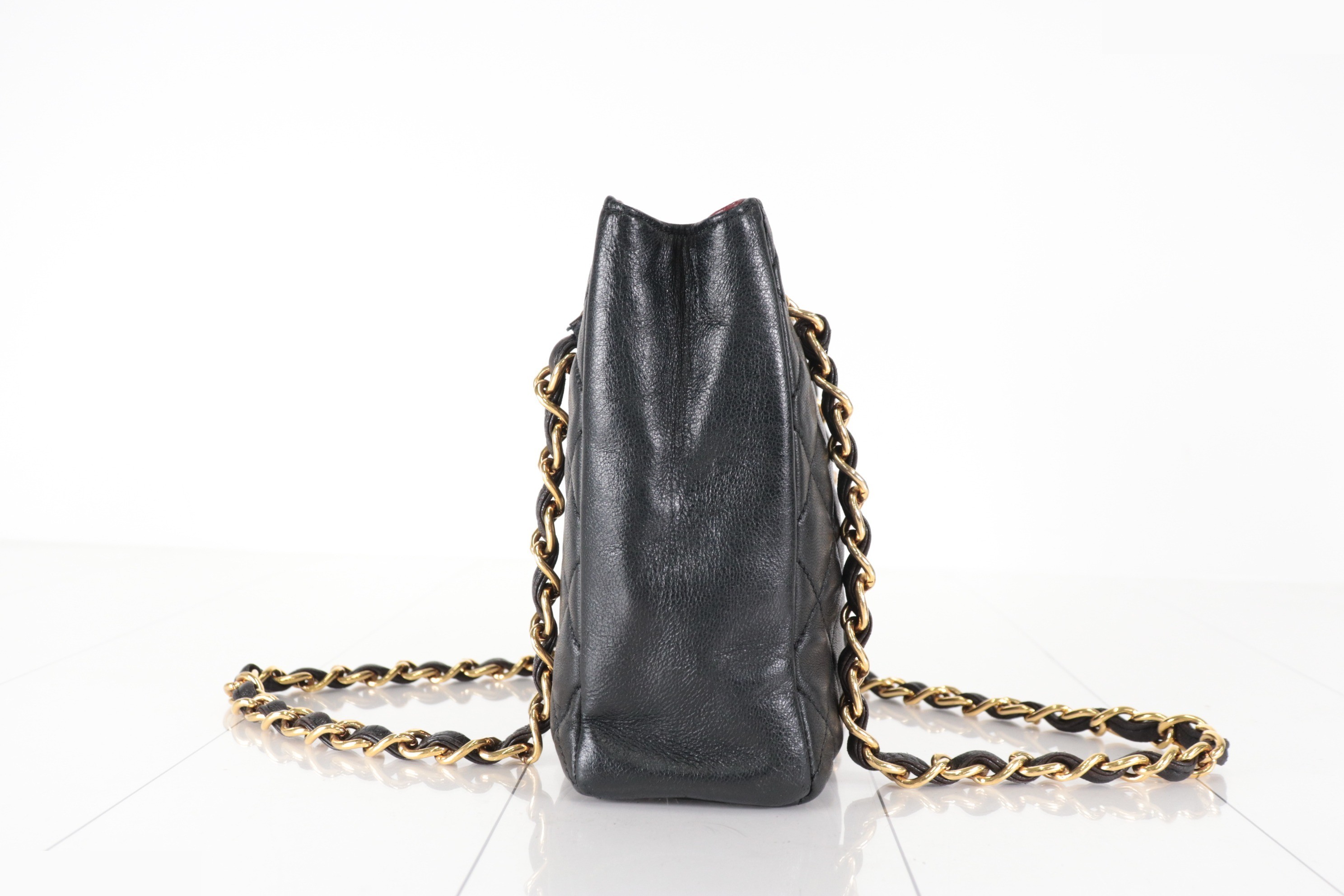 Lamb Chain Shoulder Bag, Unit No. 4 — view 4