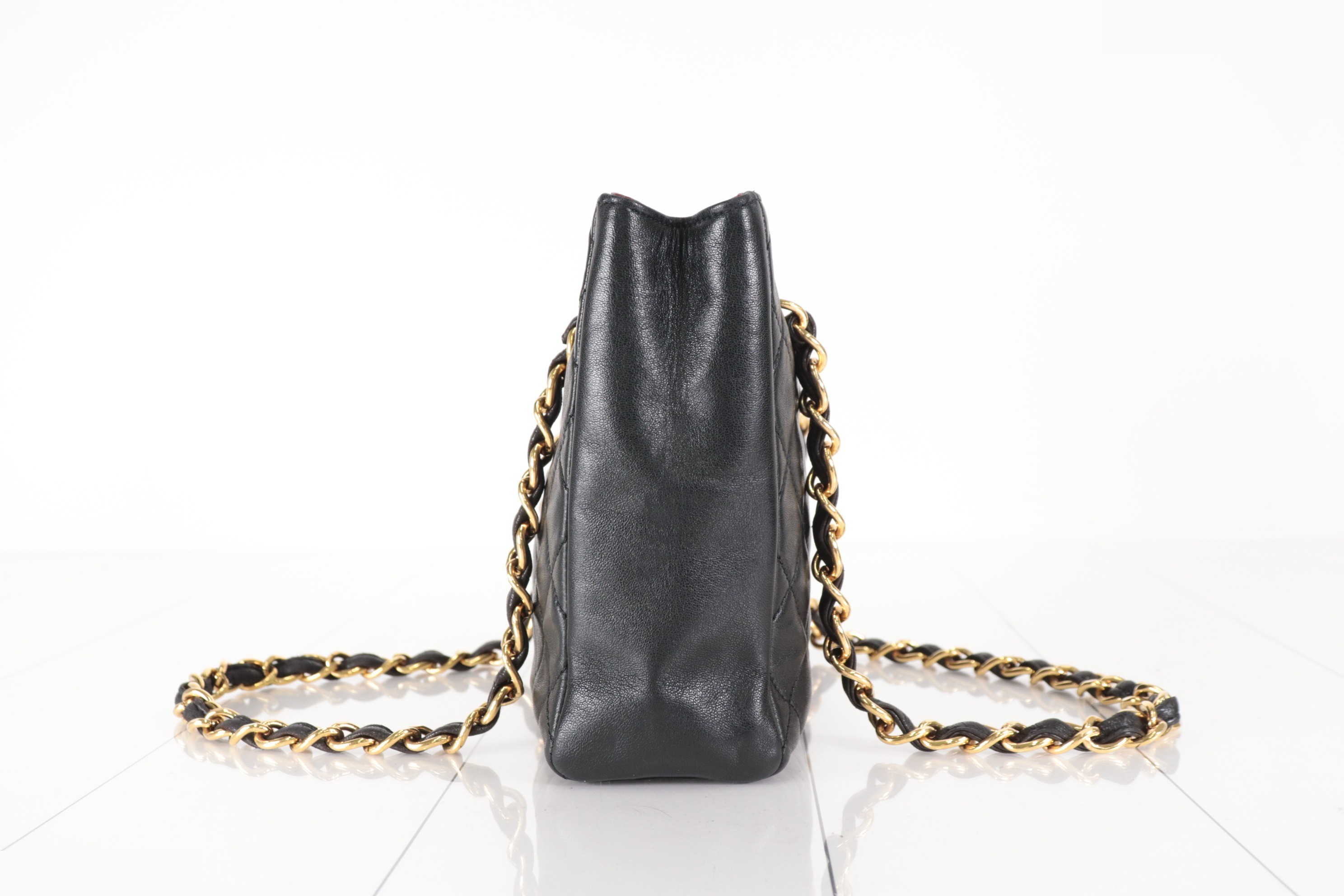 Lamb Chain Shoulder Bag, Unit No. 4 — view 5