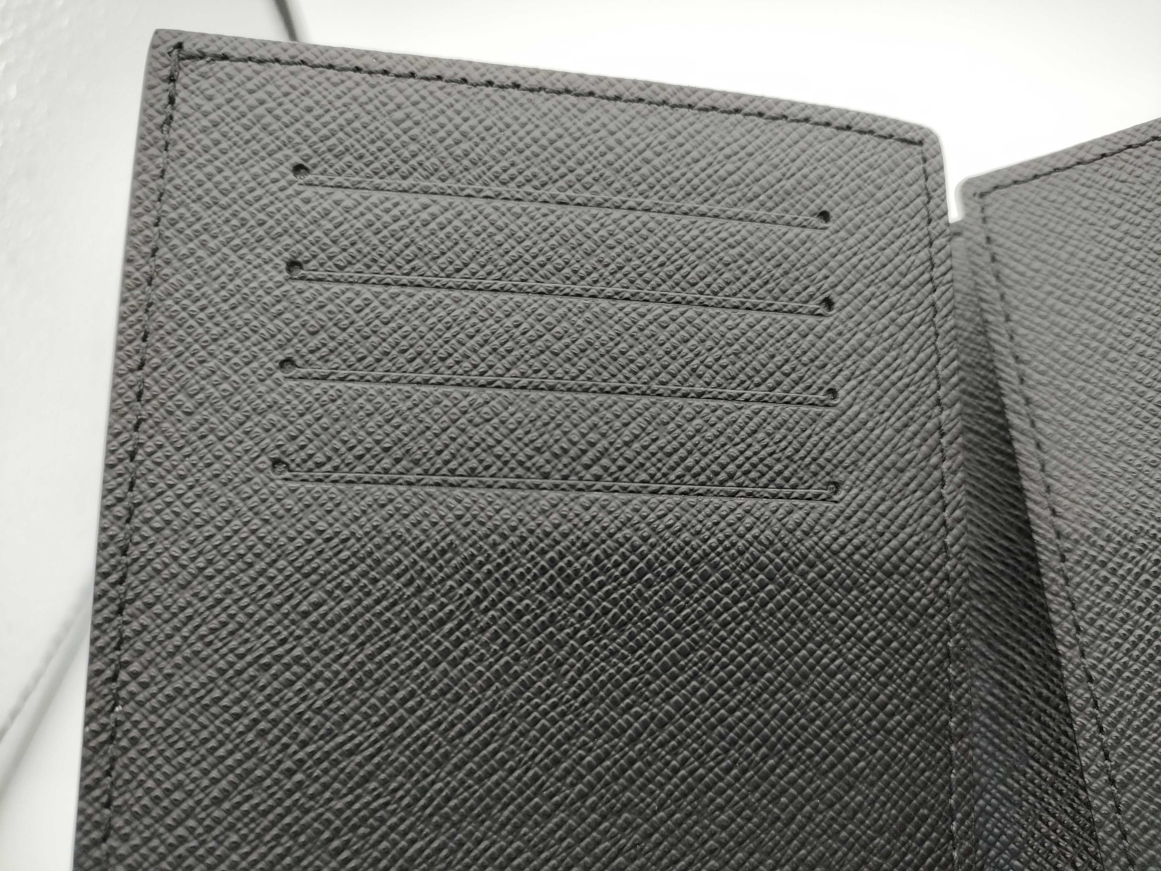 Monogram Reverse M26571 Passport Case Couverture Passport Card Case — view 9