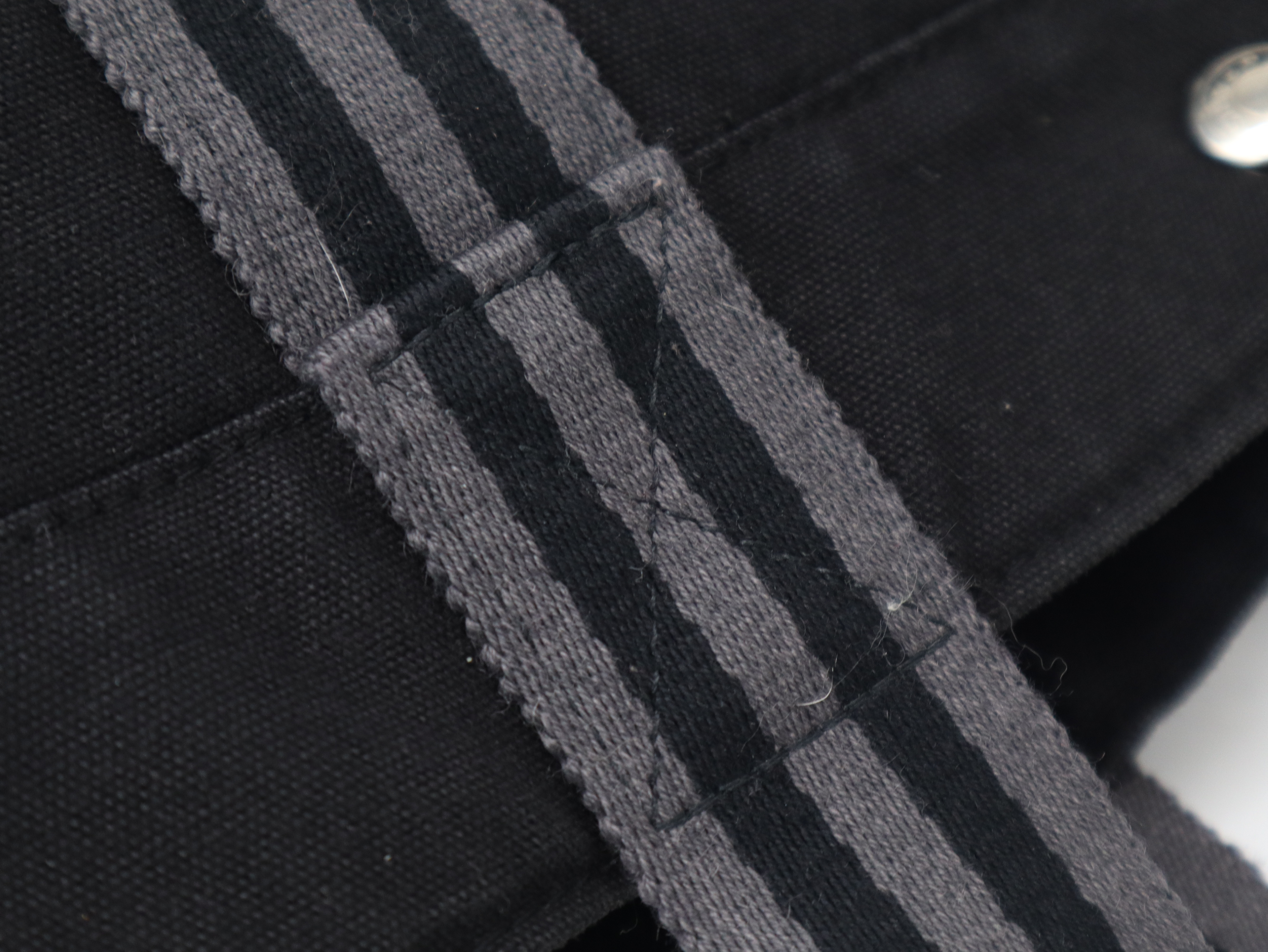 Fourre-Tout GM Canvas Black Tote Bag — view 7