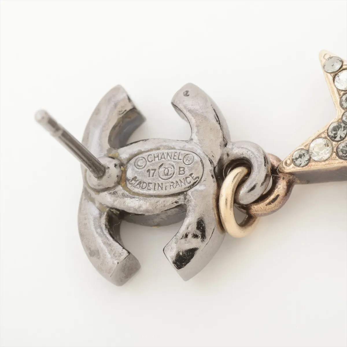 Cocomark 17B Earrings (for both ears) GP x Rhinestone Gold x Silver — view 5